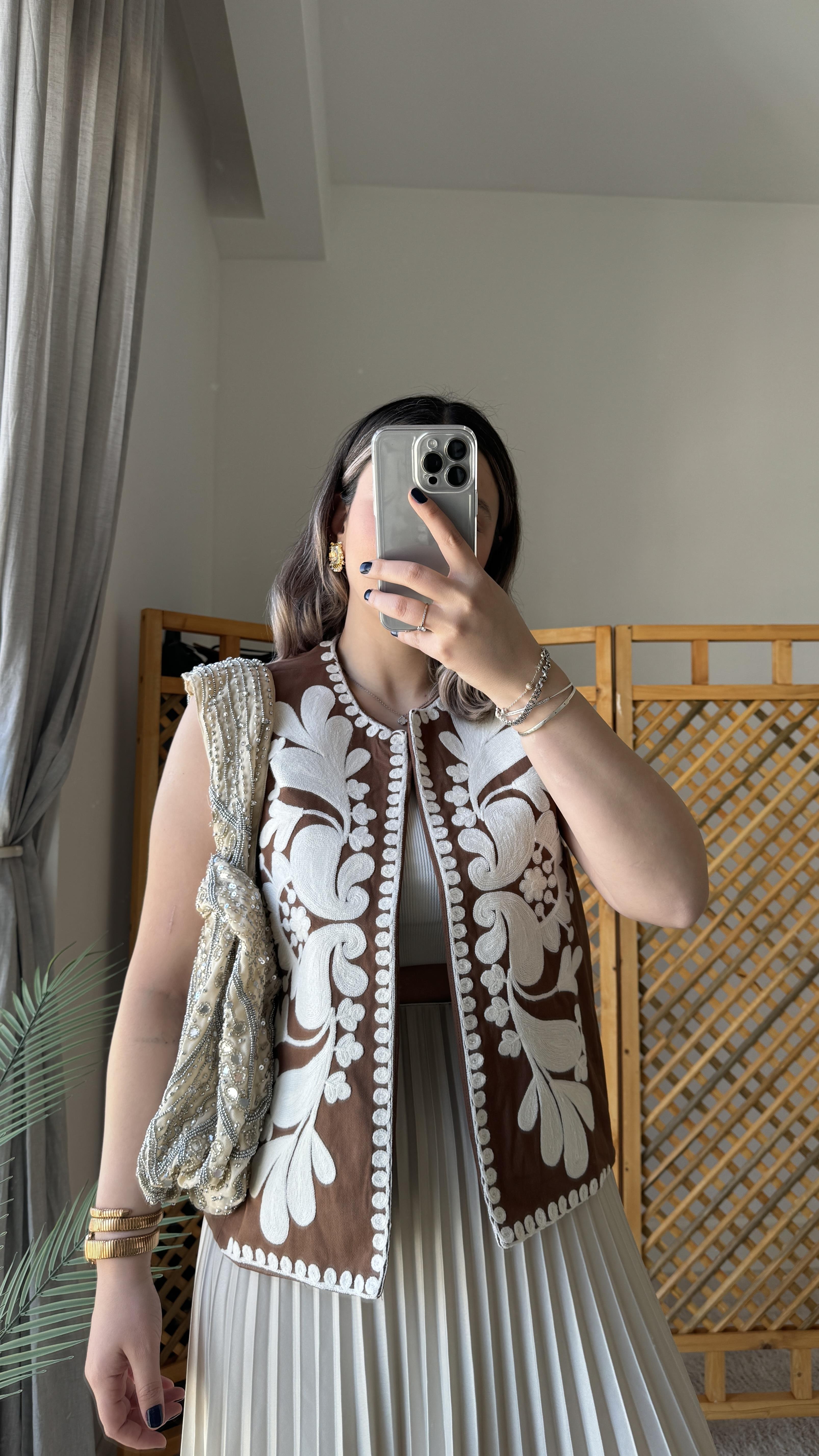 NAKIŞ İŞLEME PREMİUM YELEK