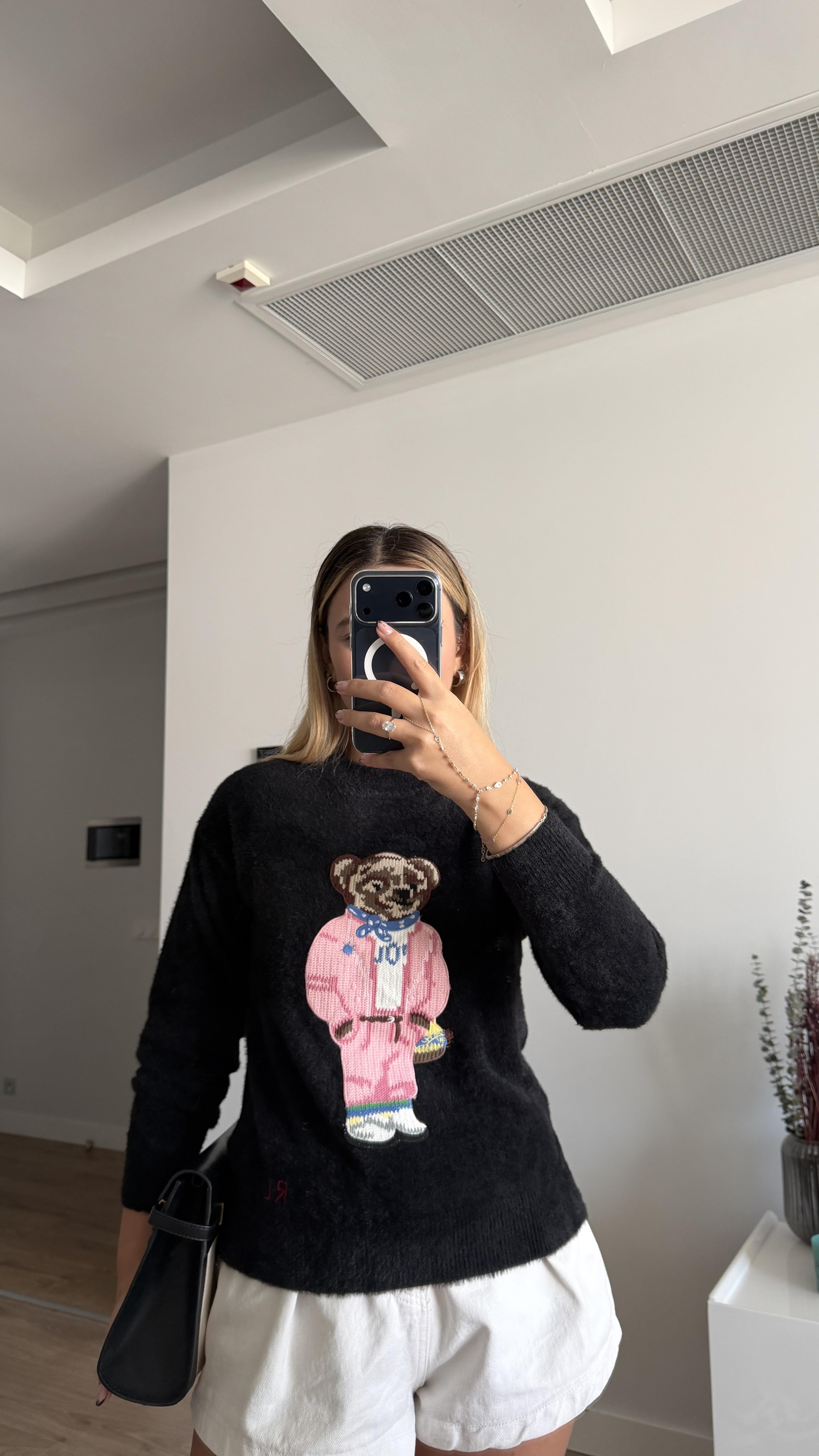 SİYAH KIRÇILLI NAKIŞ KAZAK