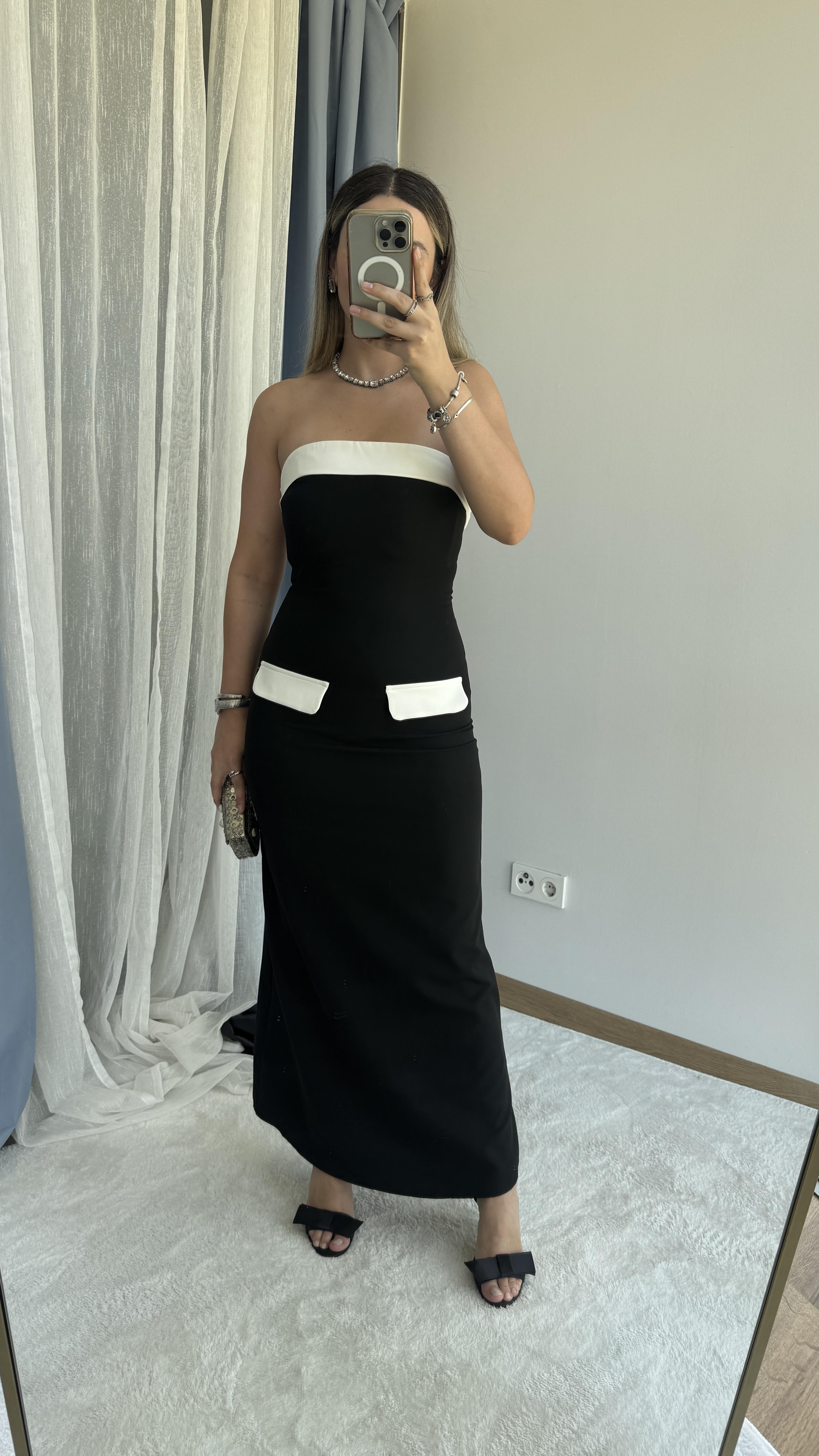 SİYAH STRAPLEZ STREÇ ELBİSE