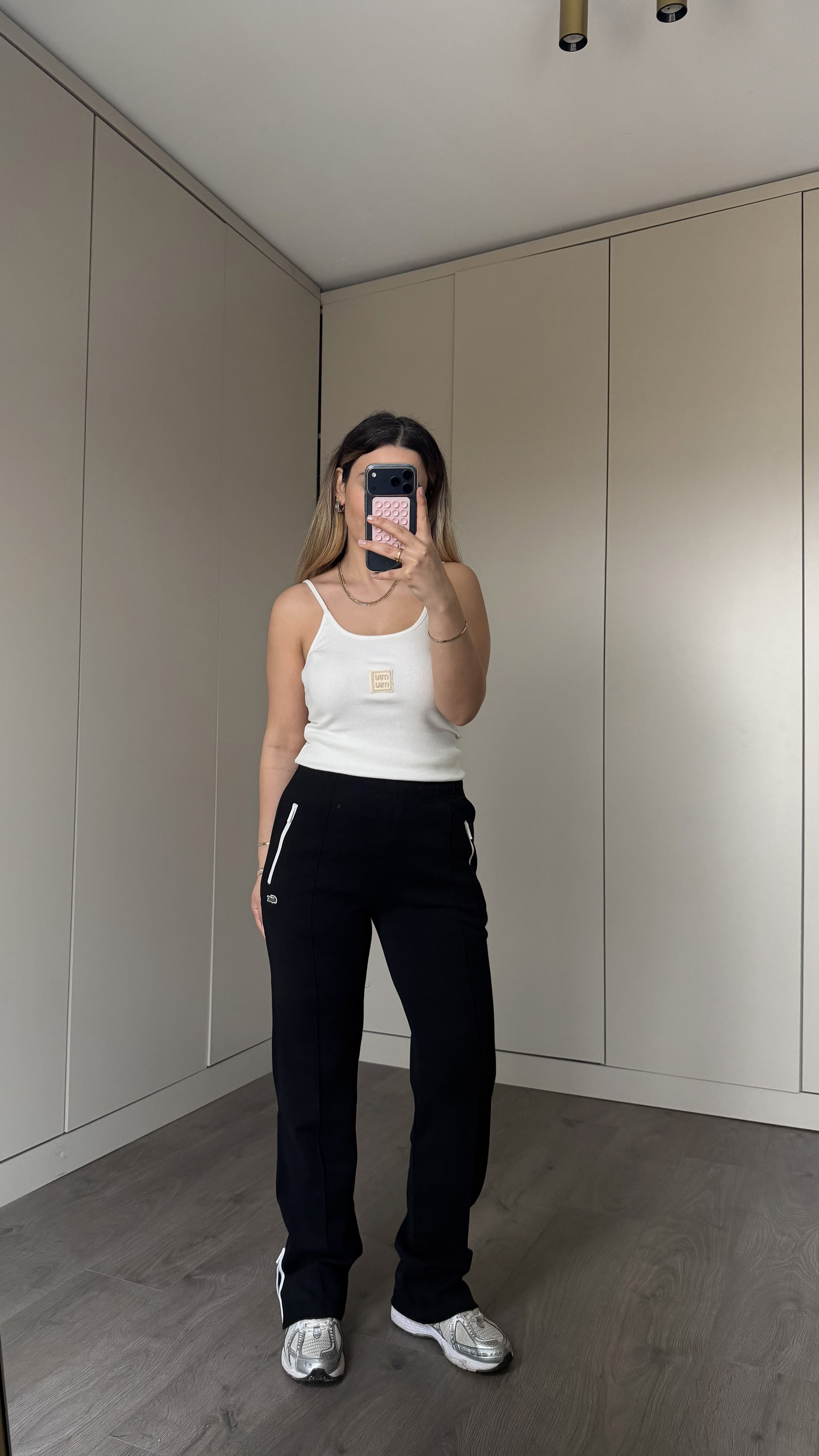 SİYAH YÜKSEK BEL LAKİNT EŞOFMAN