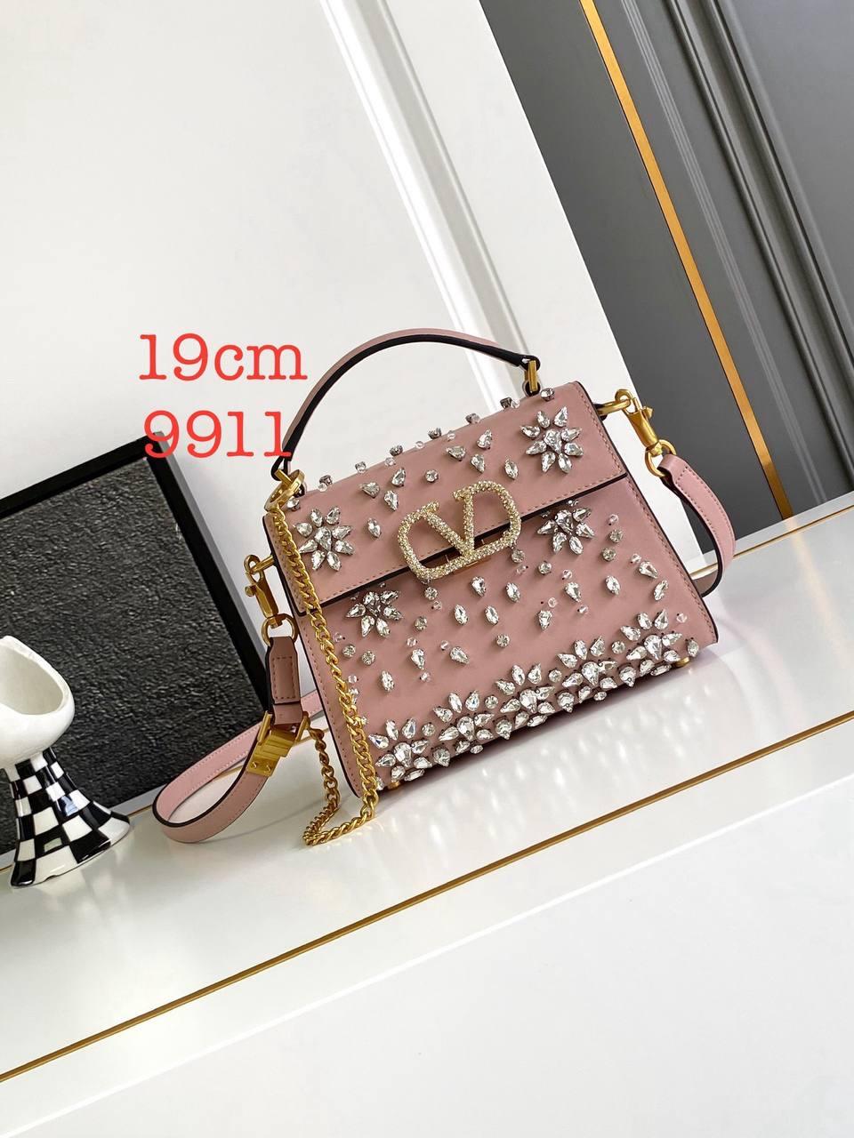 V PREMİUM PEMBE TAŞ İŞLEME ÇANTA