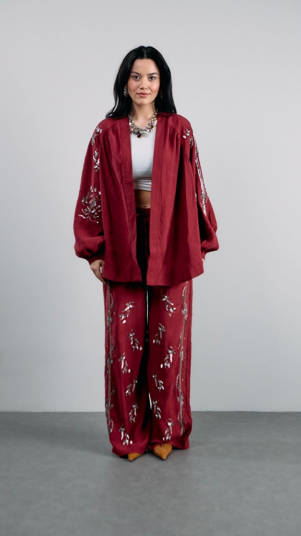 VELORA İŞLEMELİ LİMİTED TAKIM