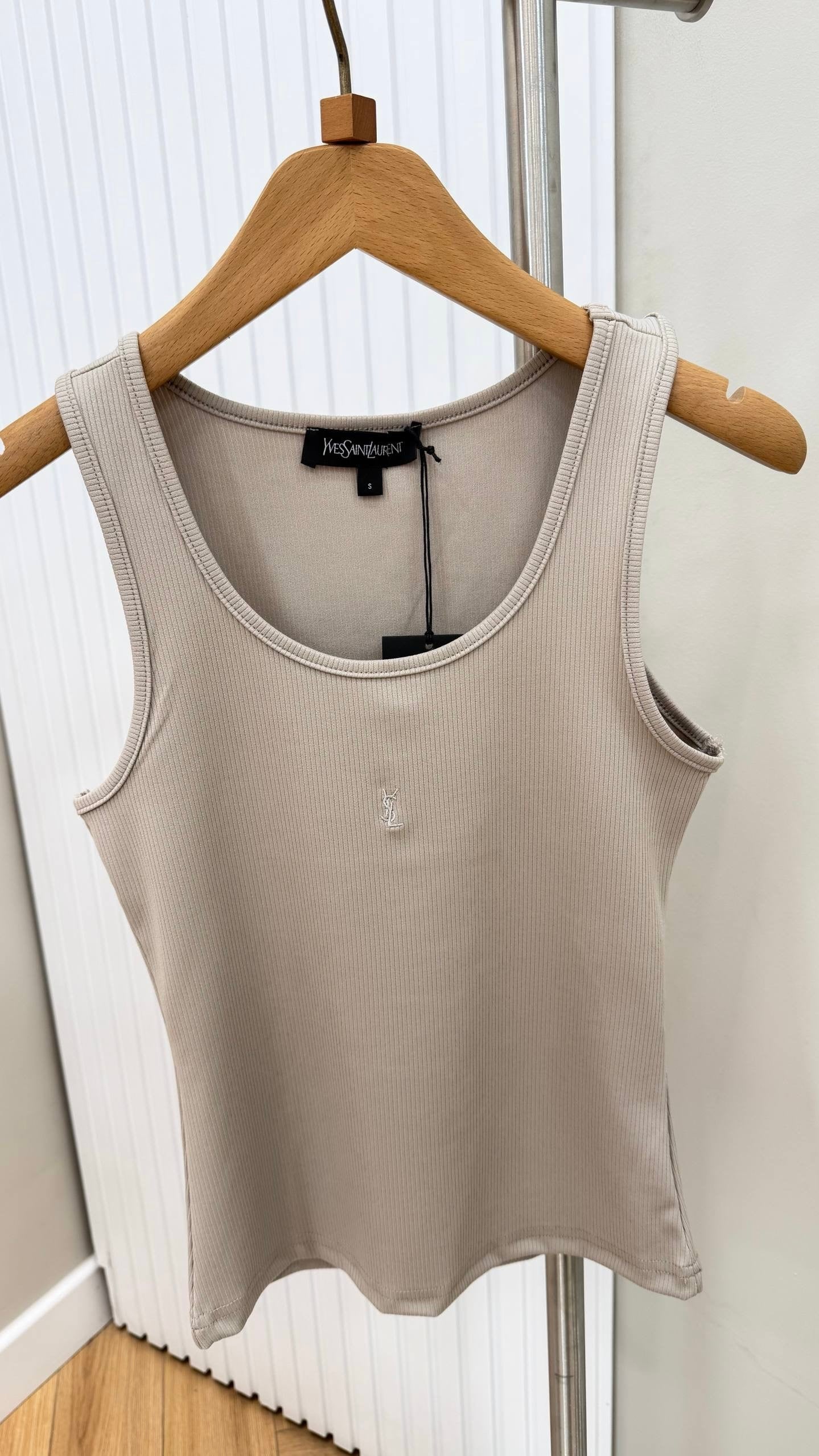 YSL BEJ İTHAL ATLET