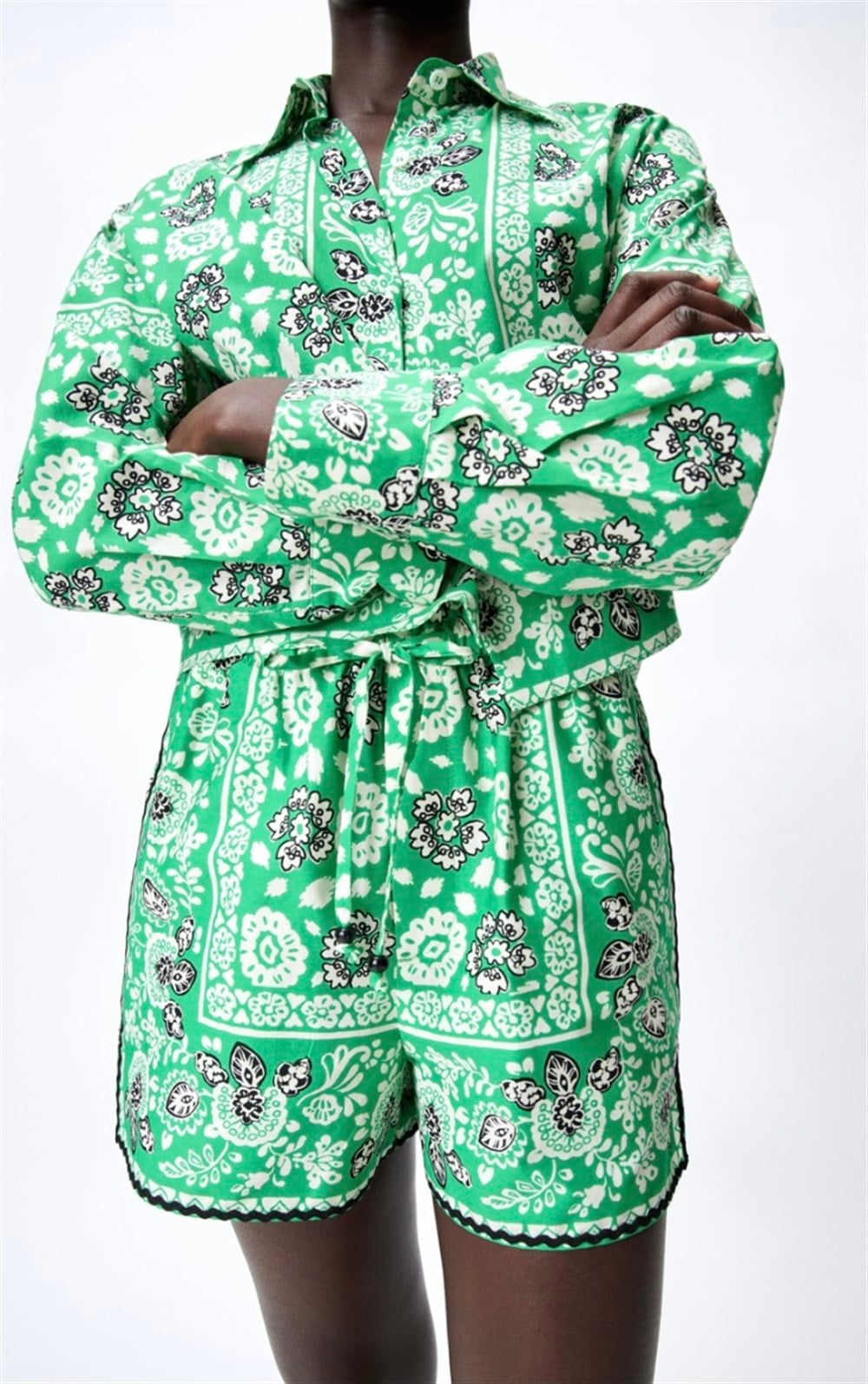 Zara model yeşil takım