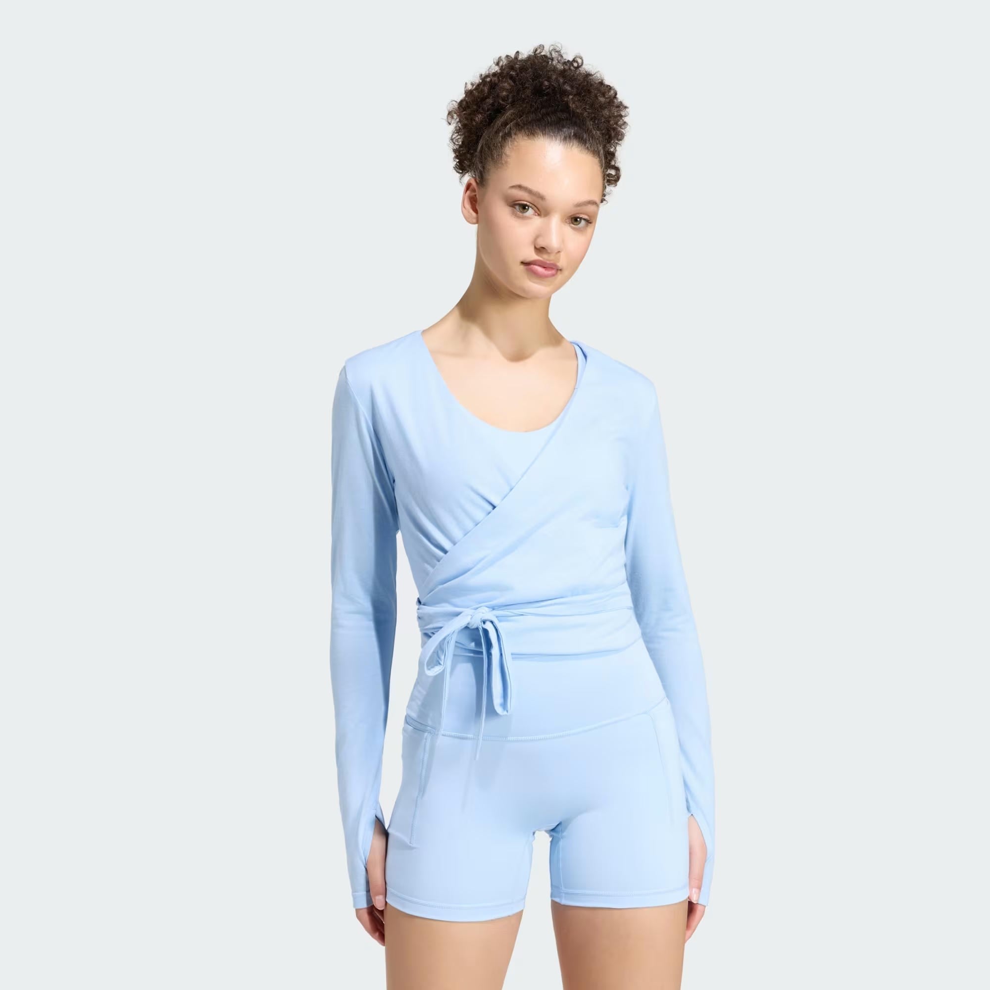 adidas 3-Stripes Studio Soft Ballet Wrap Kadın Tişört