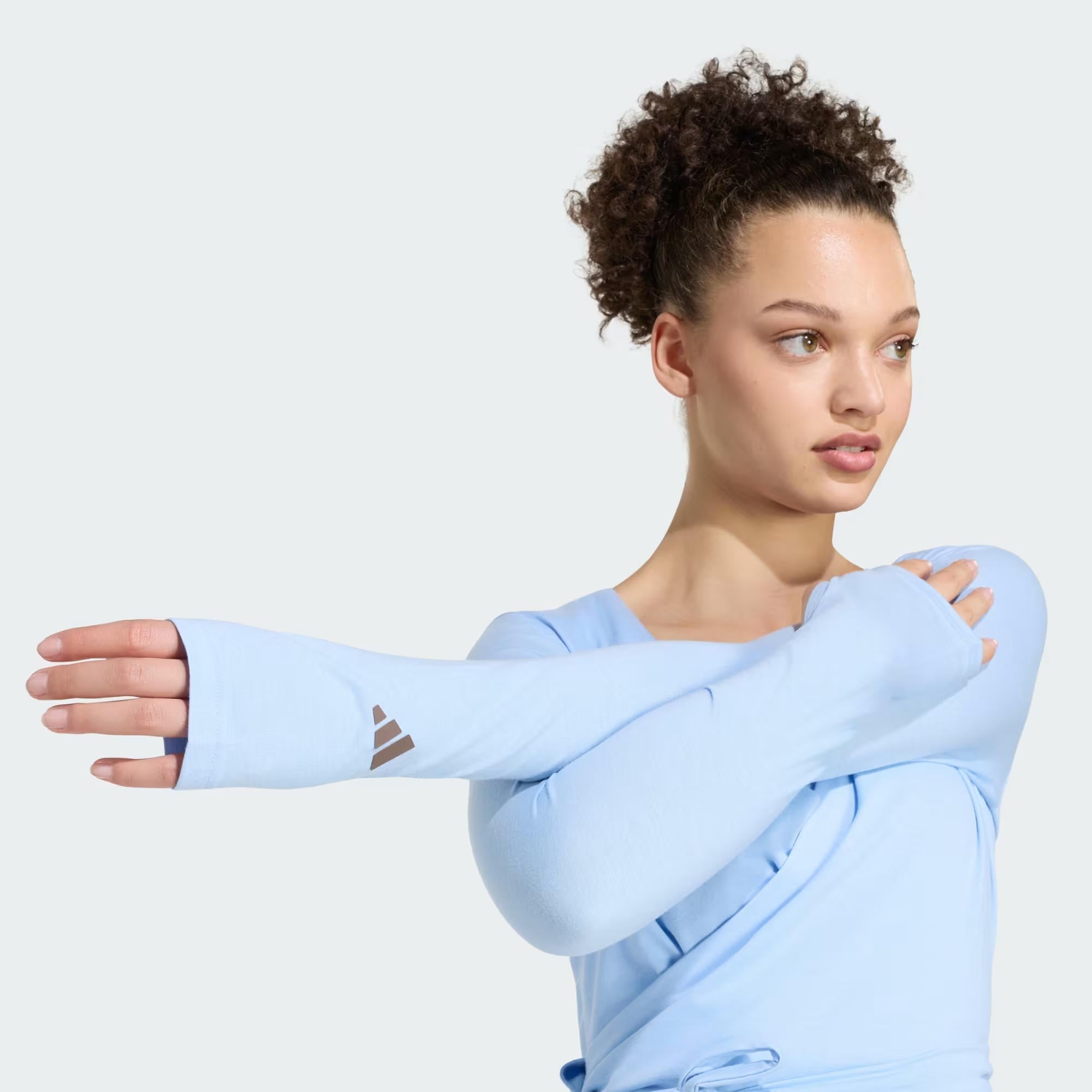 adidas 3-Stripes Studio Soft Ballet Wrap Kadın Tişört