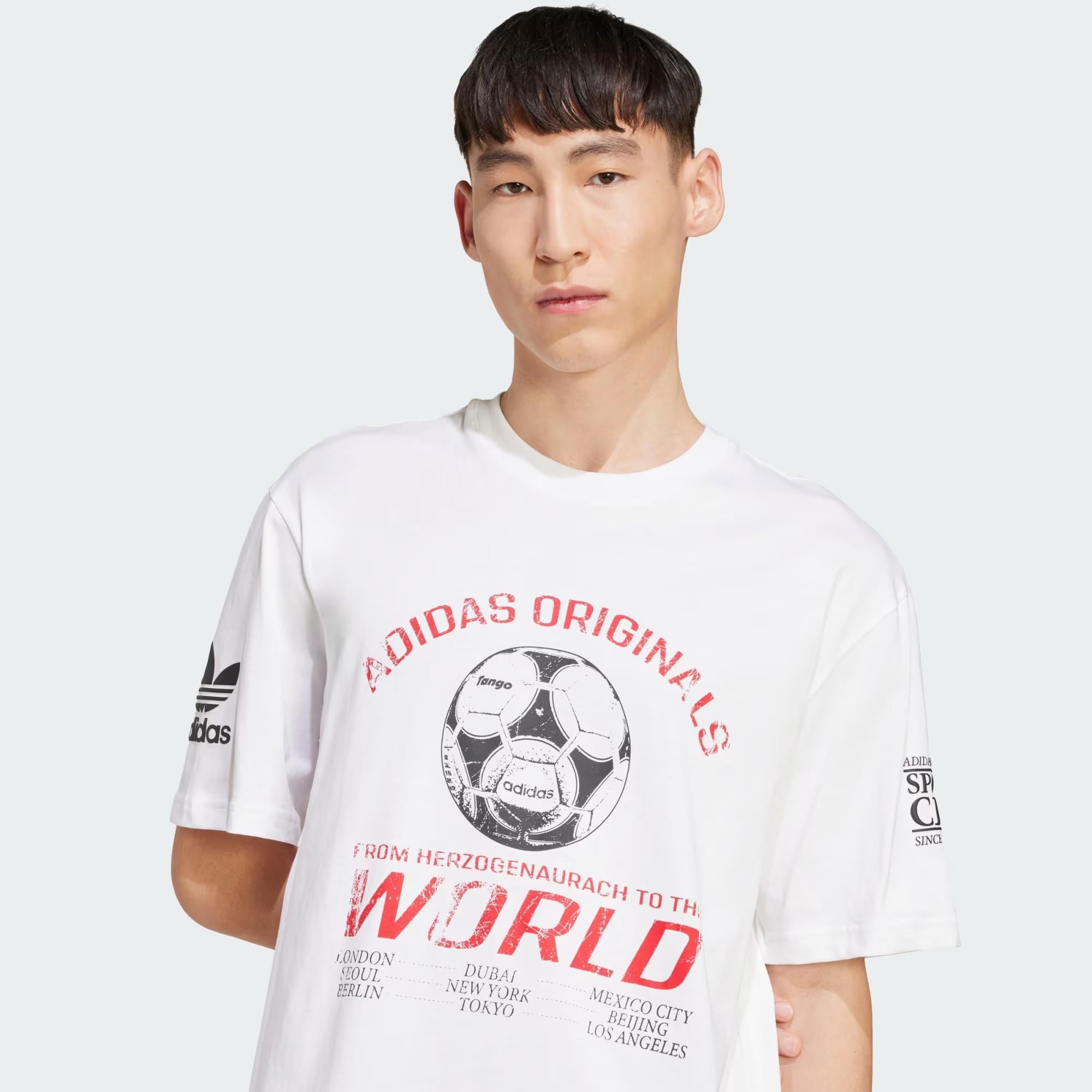 adidas 90s Football Graphic Erkek Tişört