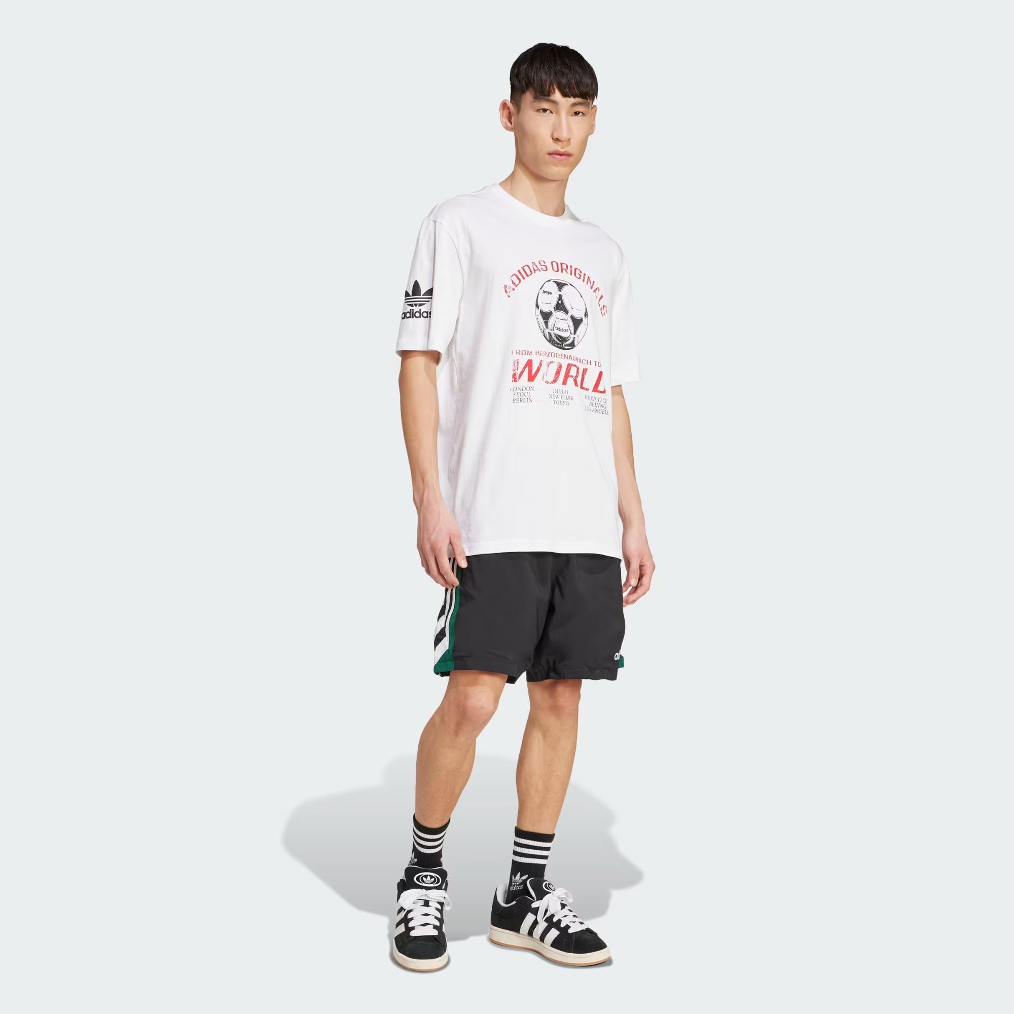adidas 90s Football Graphic Erkek Tişört