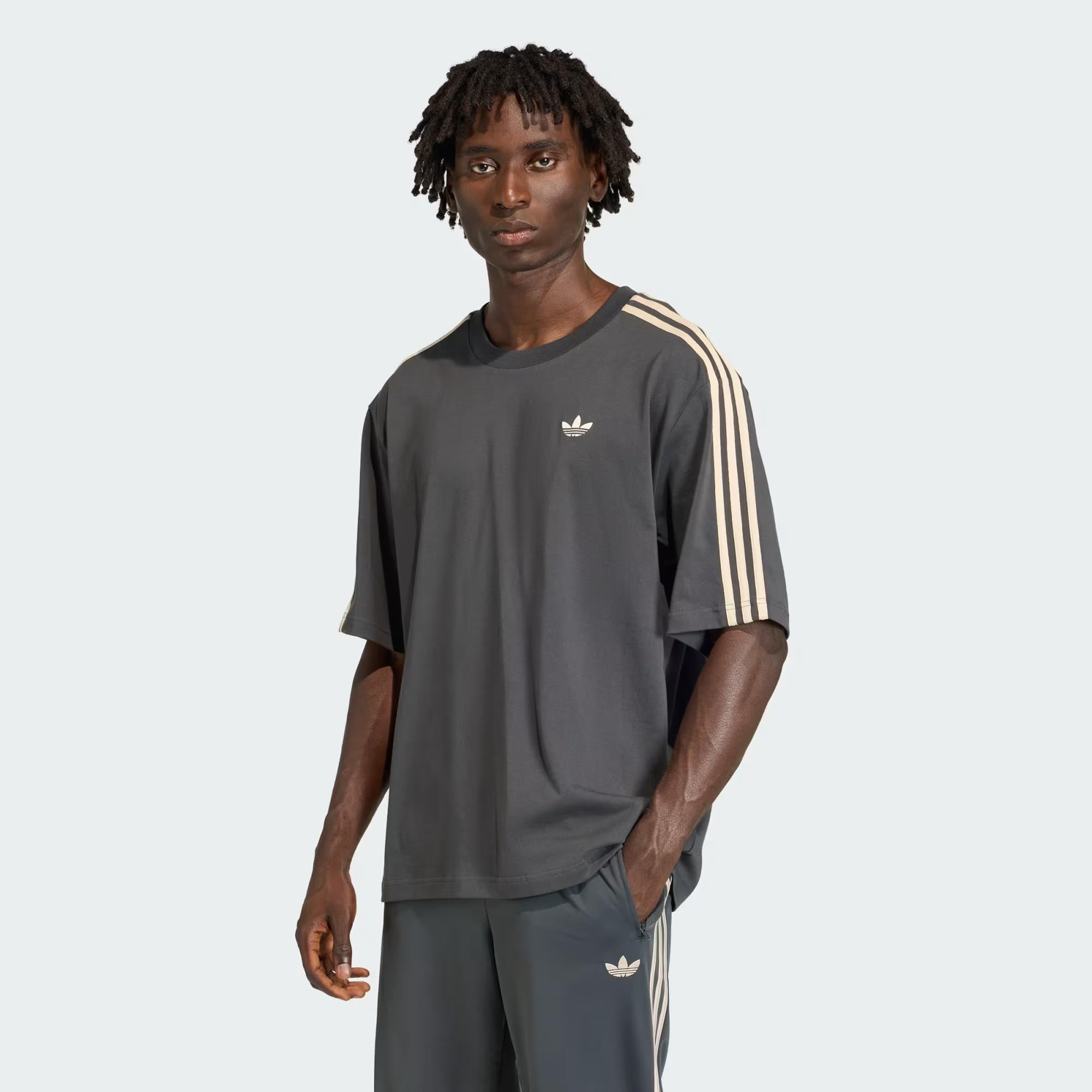 adidas Adicolor 3-Stripes Oversized Erkek Tişört