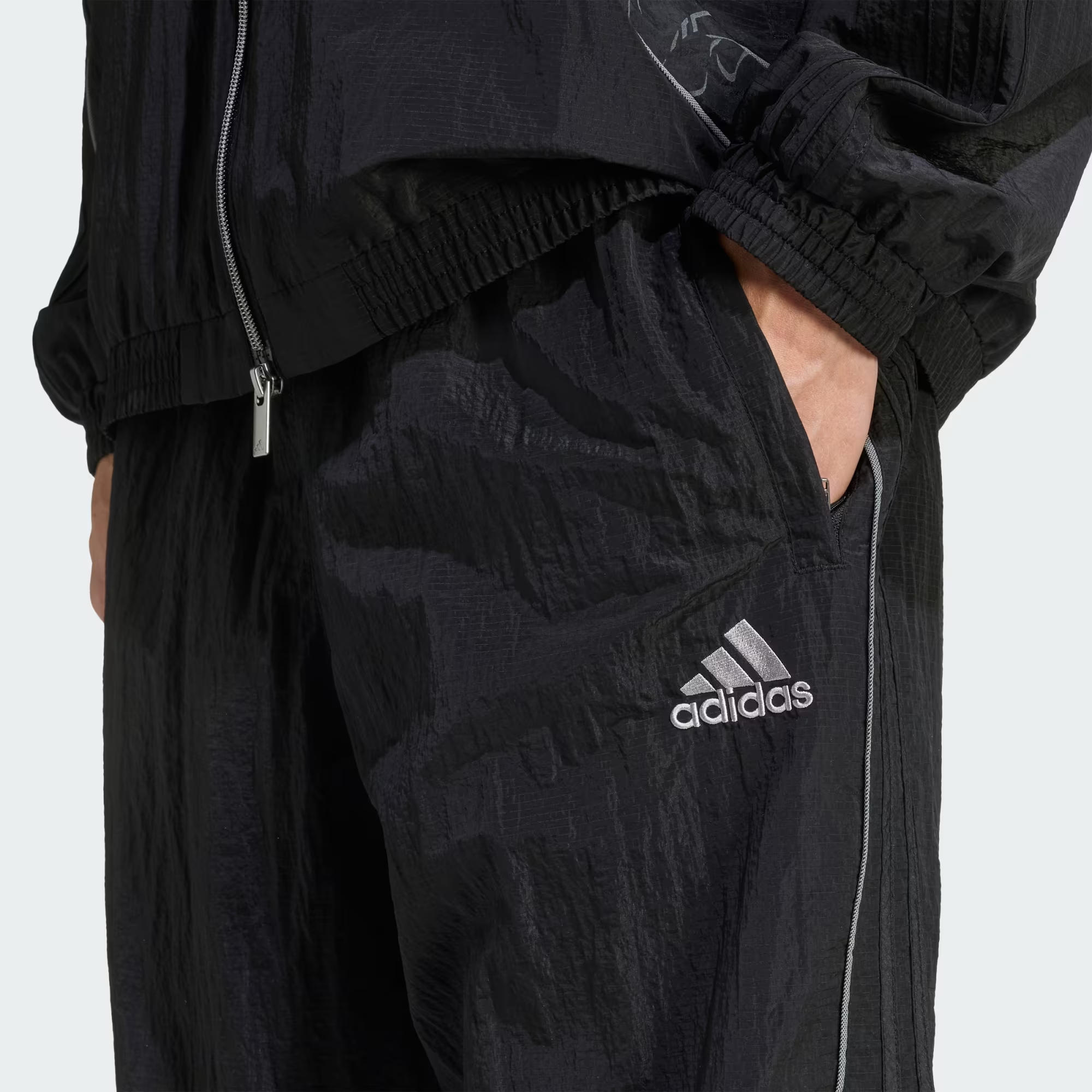 adidas Adilenium Season 4 Teamgeist Erkek Eşofman Altı