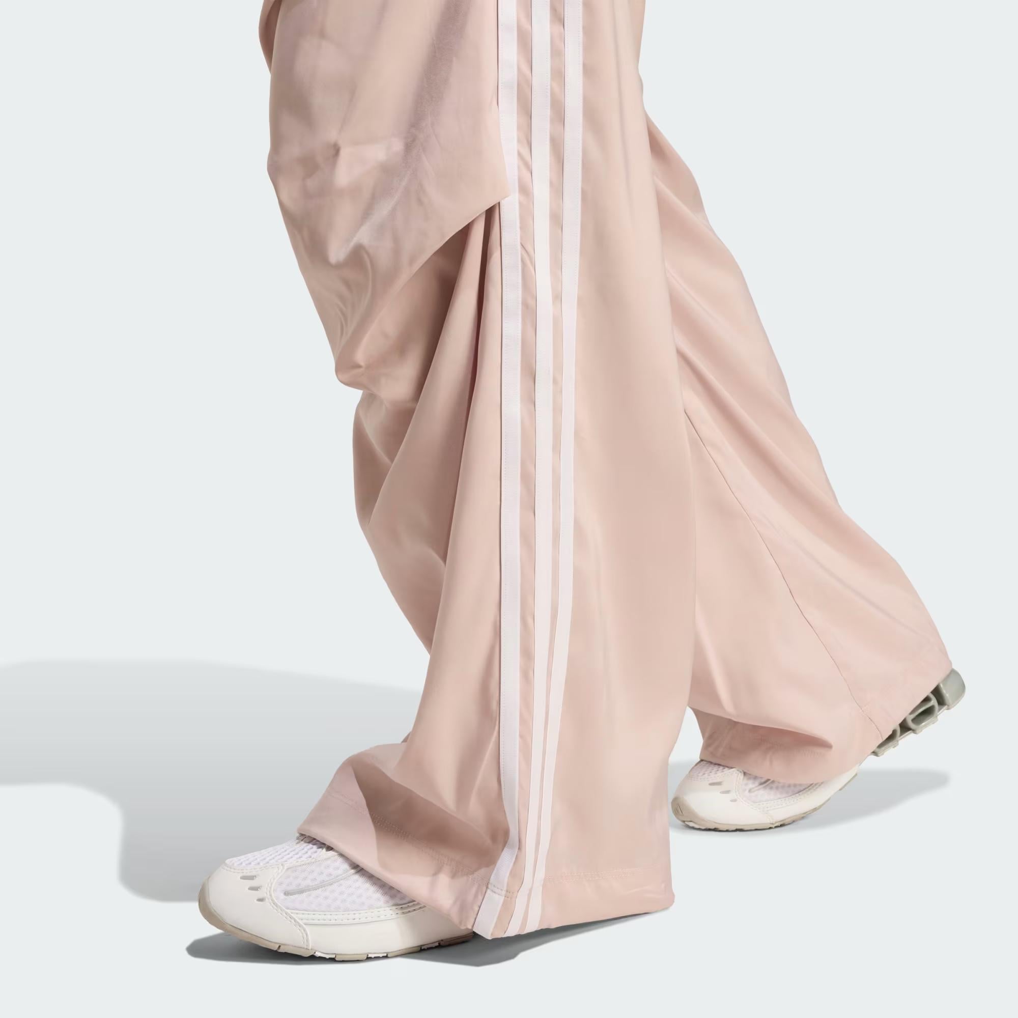 adidas Adilenium Season 4 Teamgeist Ruffle Kadın Eşofman Altı
