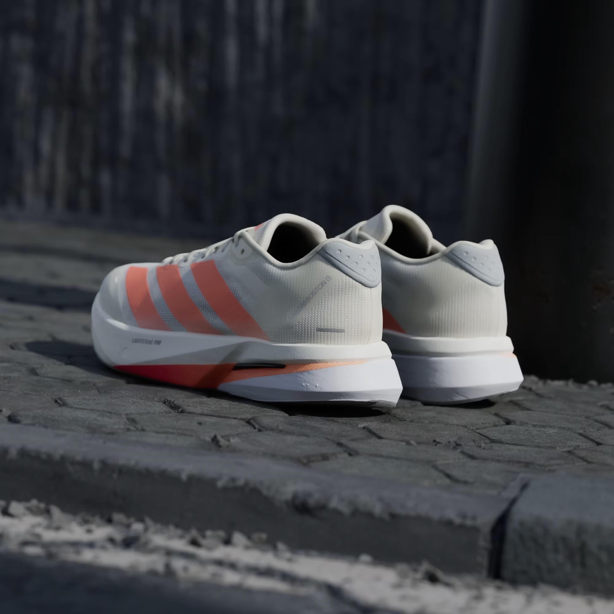 adidas Adizero Boston 13 Erkek Koşu Ayakkabısı