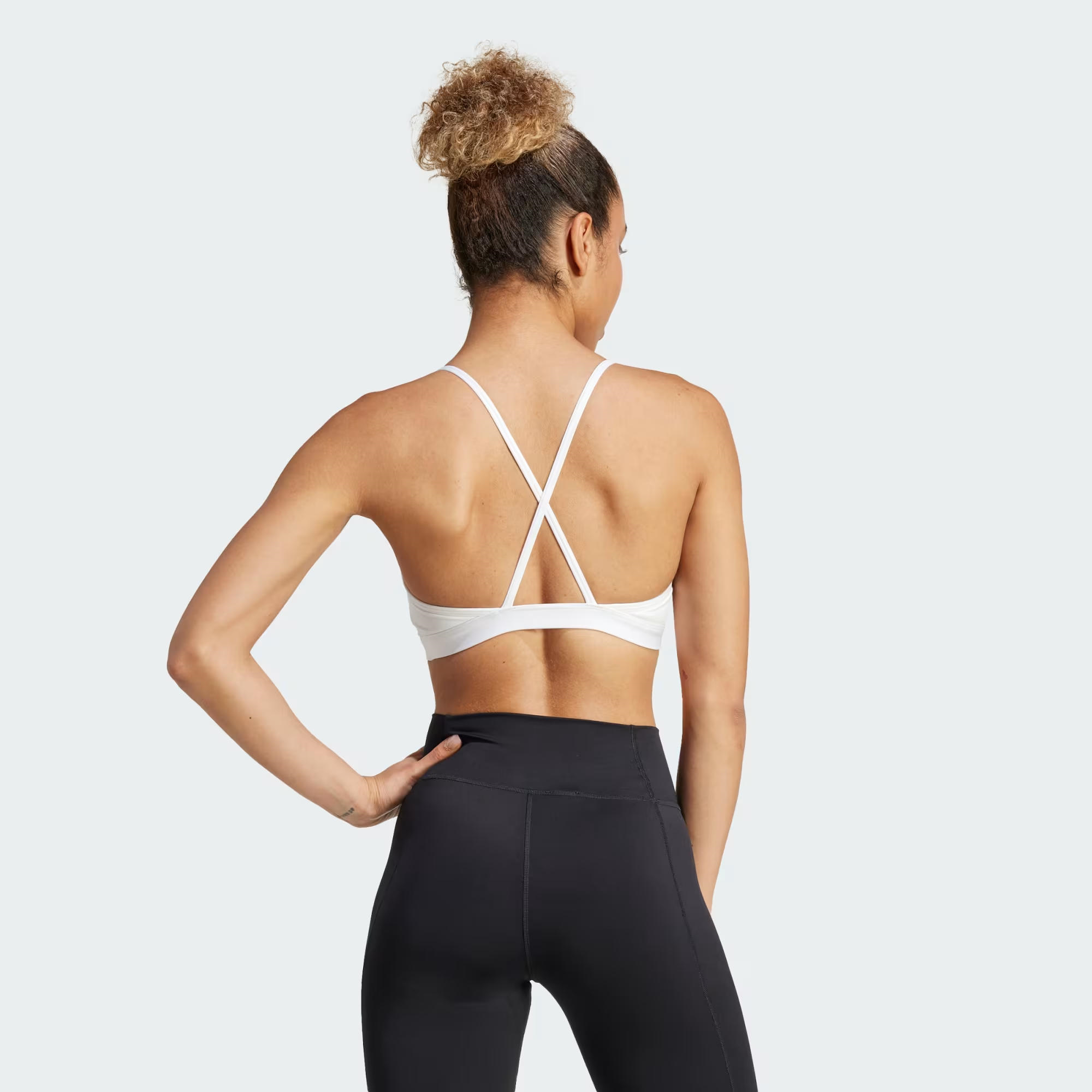 adidas Aeroreact Graphic Kadın Büstiyer