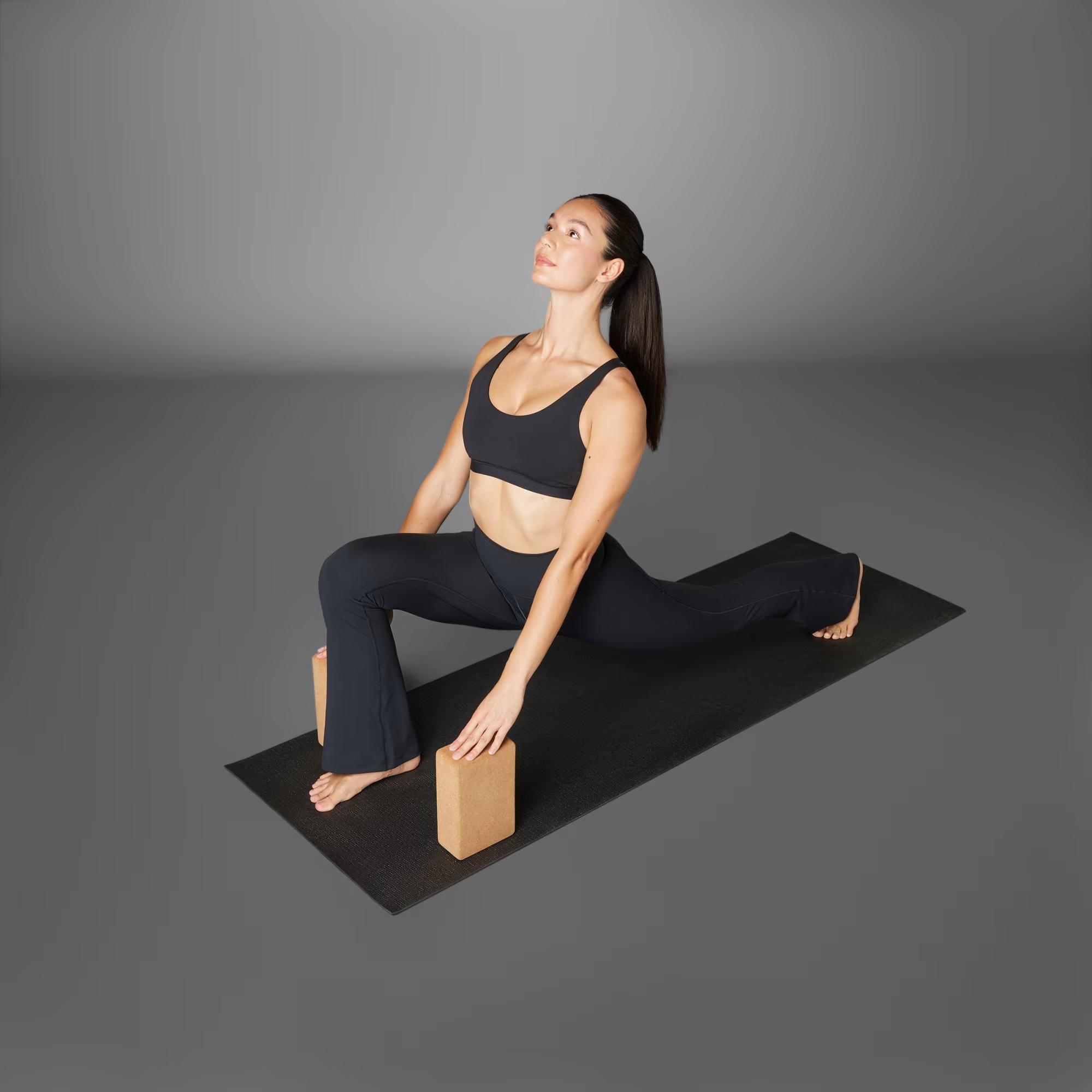 adidas ALL ME Flare Kadın Tayt