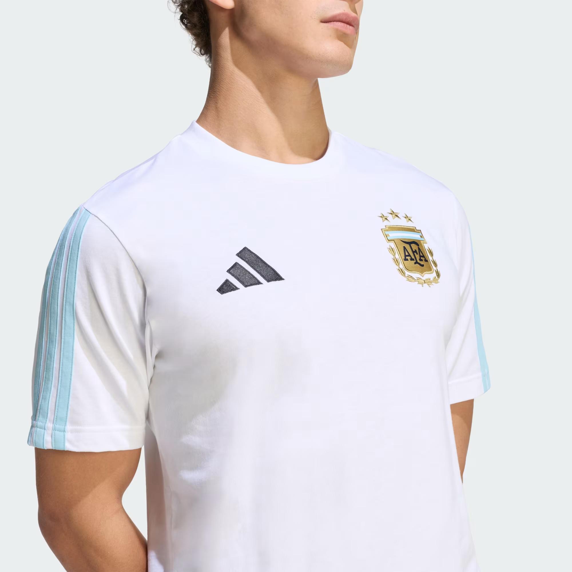 adidas Arjantine DNA Erkek Tişört
