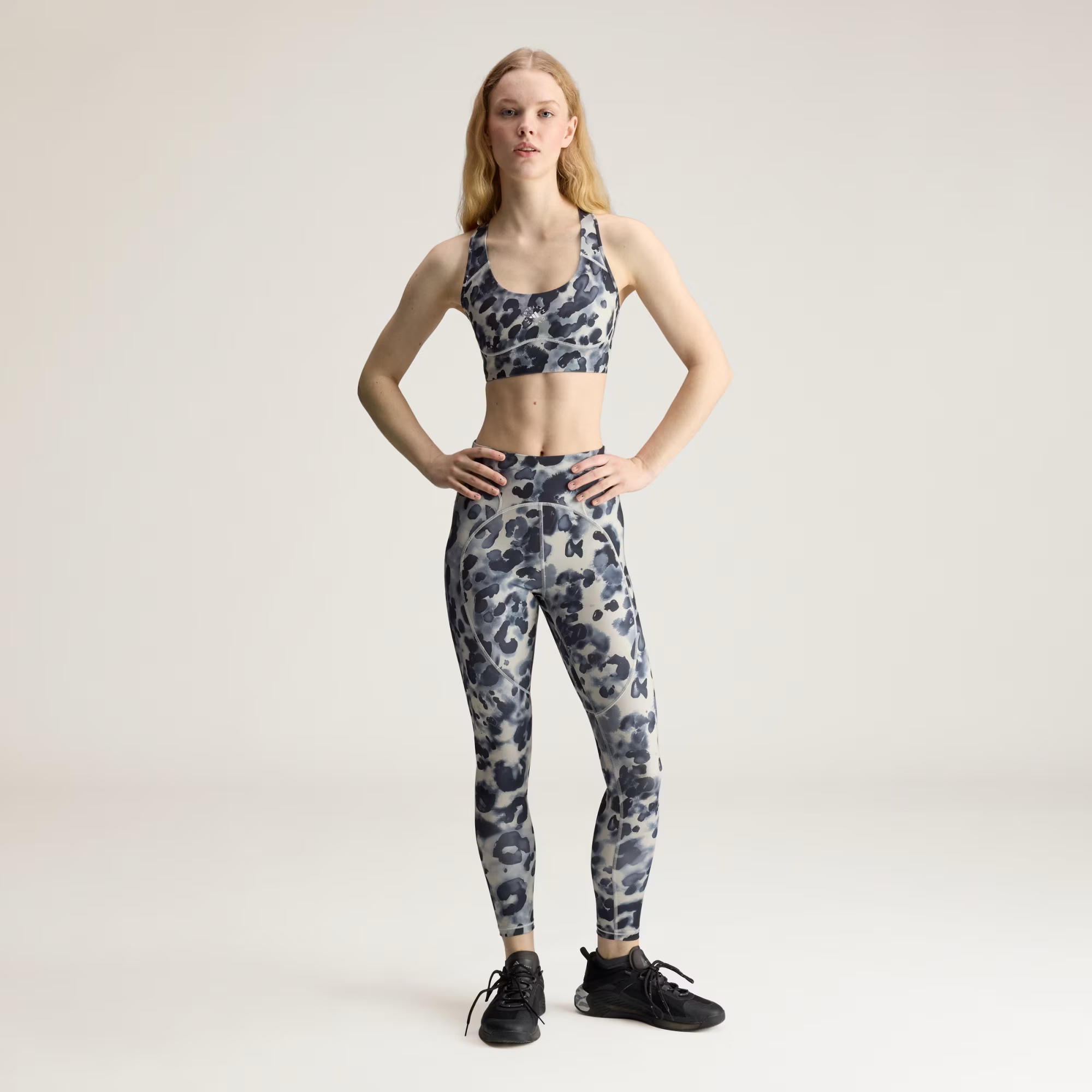 adidas by Stella McCartney Power Impact Training Kadın Büstiyer