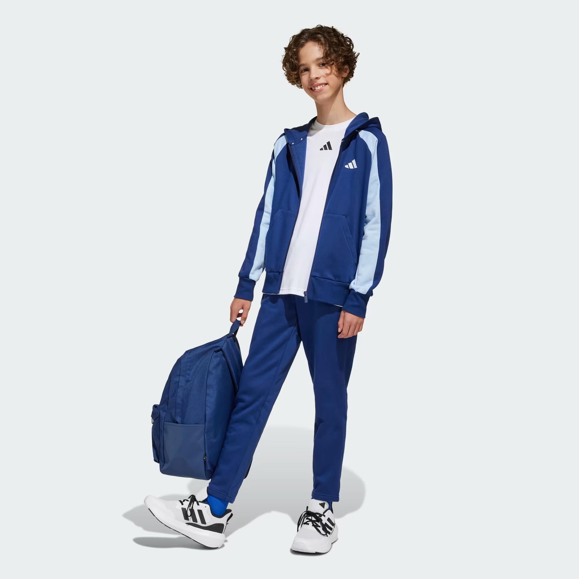 adidas Classic 3 Bar Logo Sırt Çantası