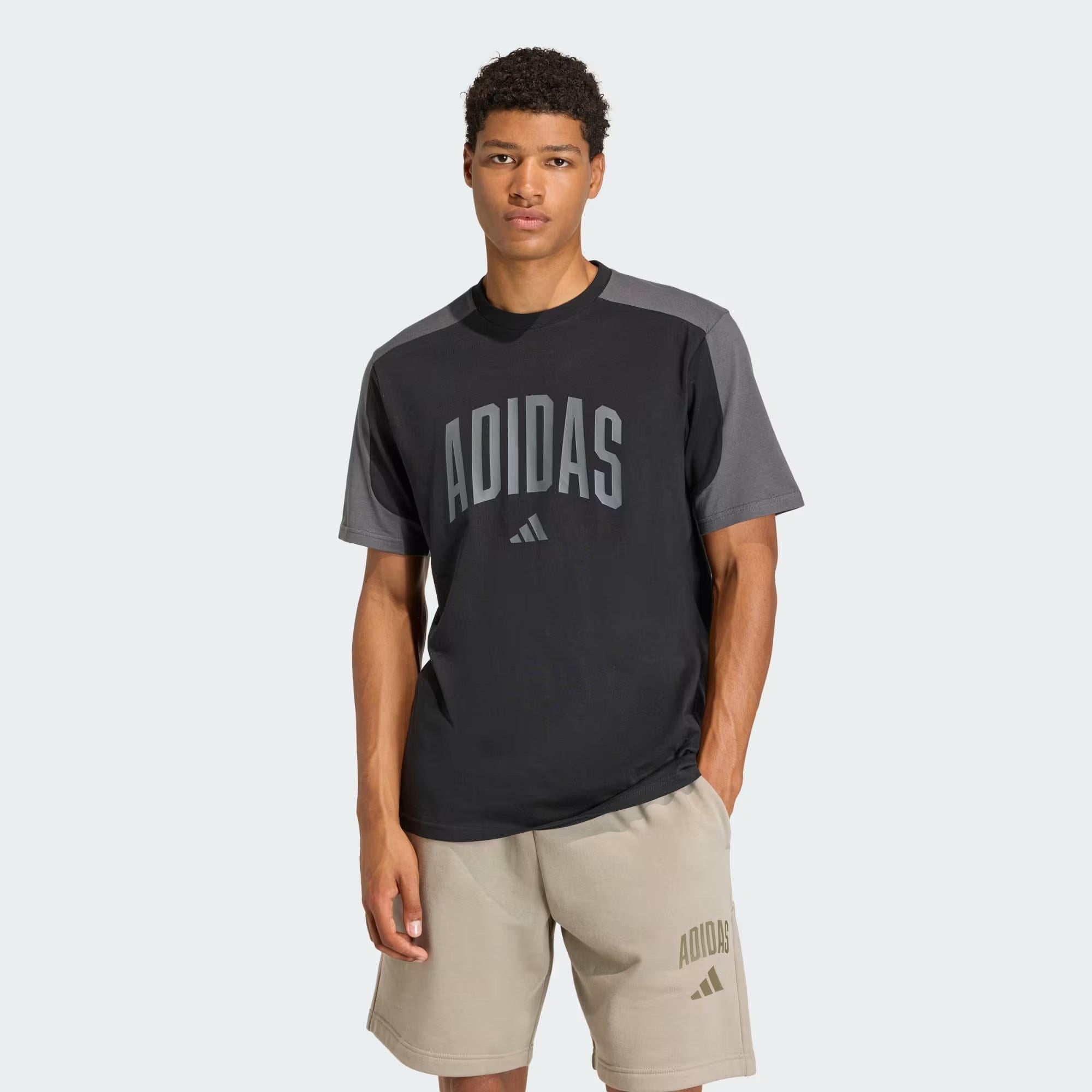adidas Collegiate Erkek Tişört