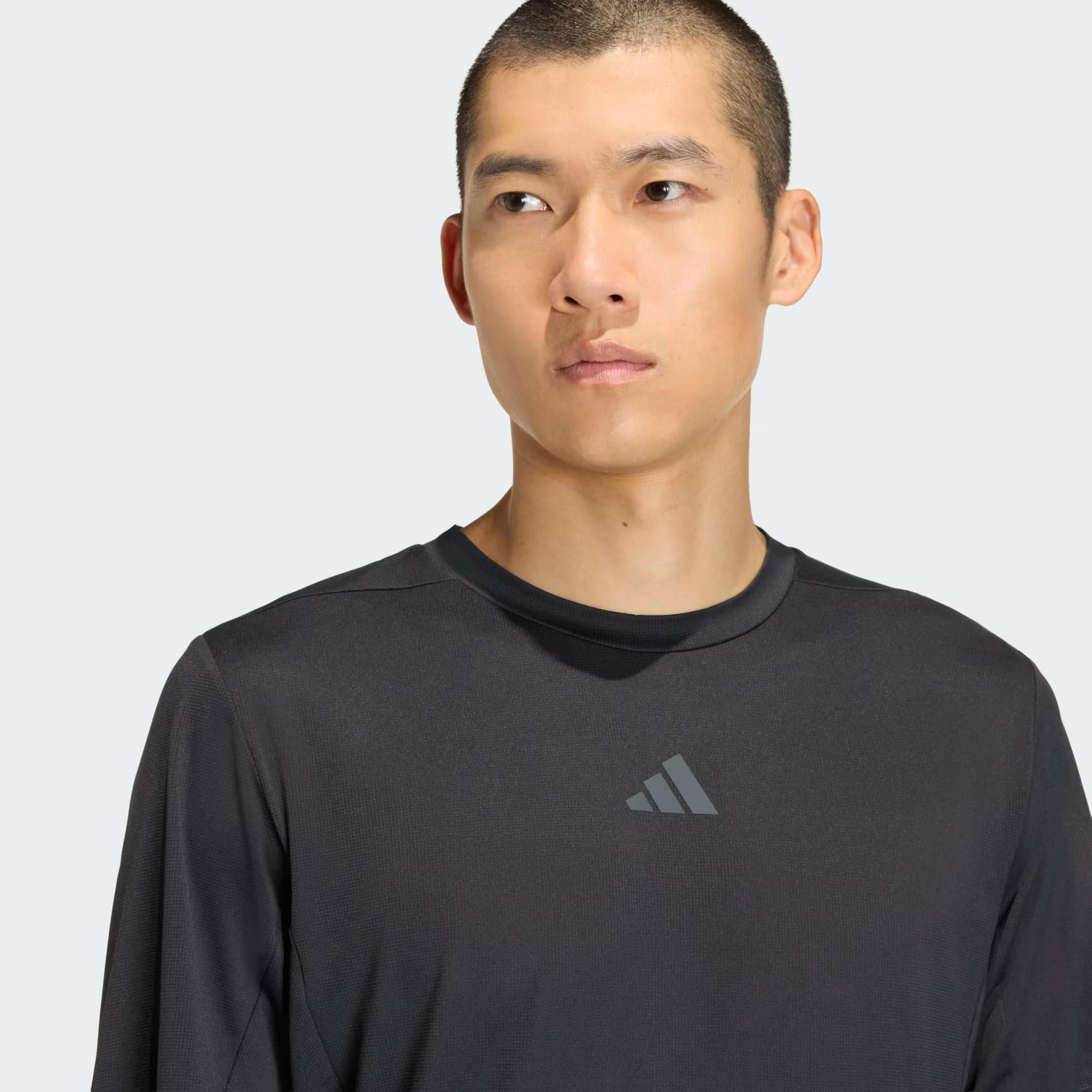 adidas D4T Essentials Erkek Tişört
