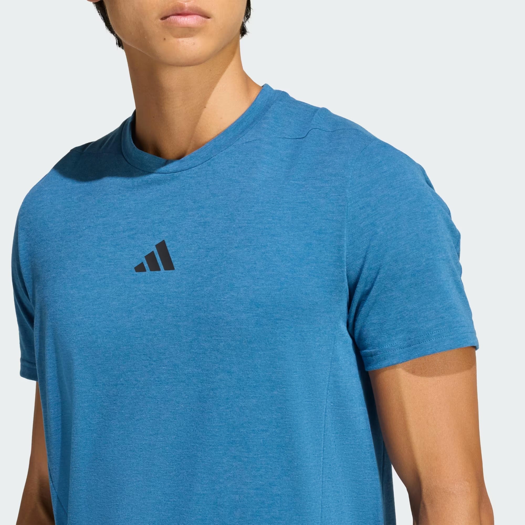 adidas Designed For Training Erkek Tişört