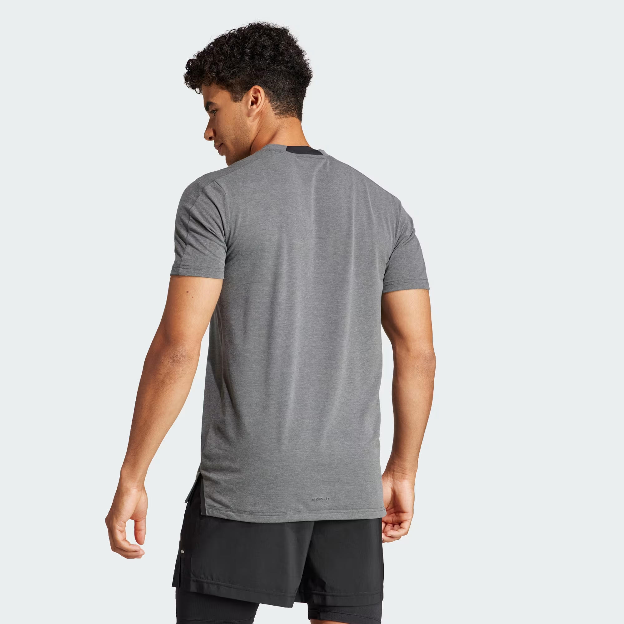 adidas Designed For Training Erkek Tişört