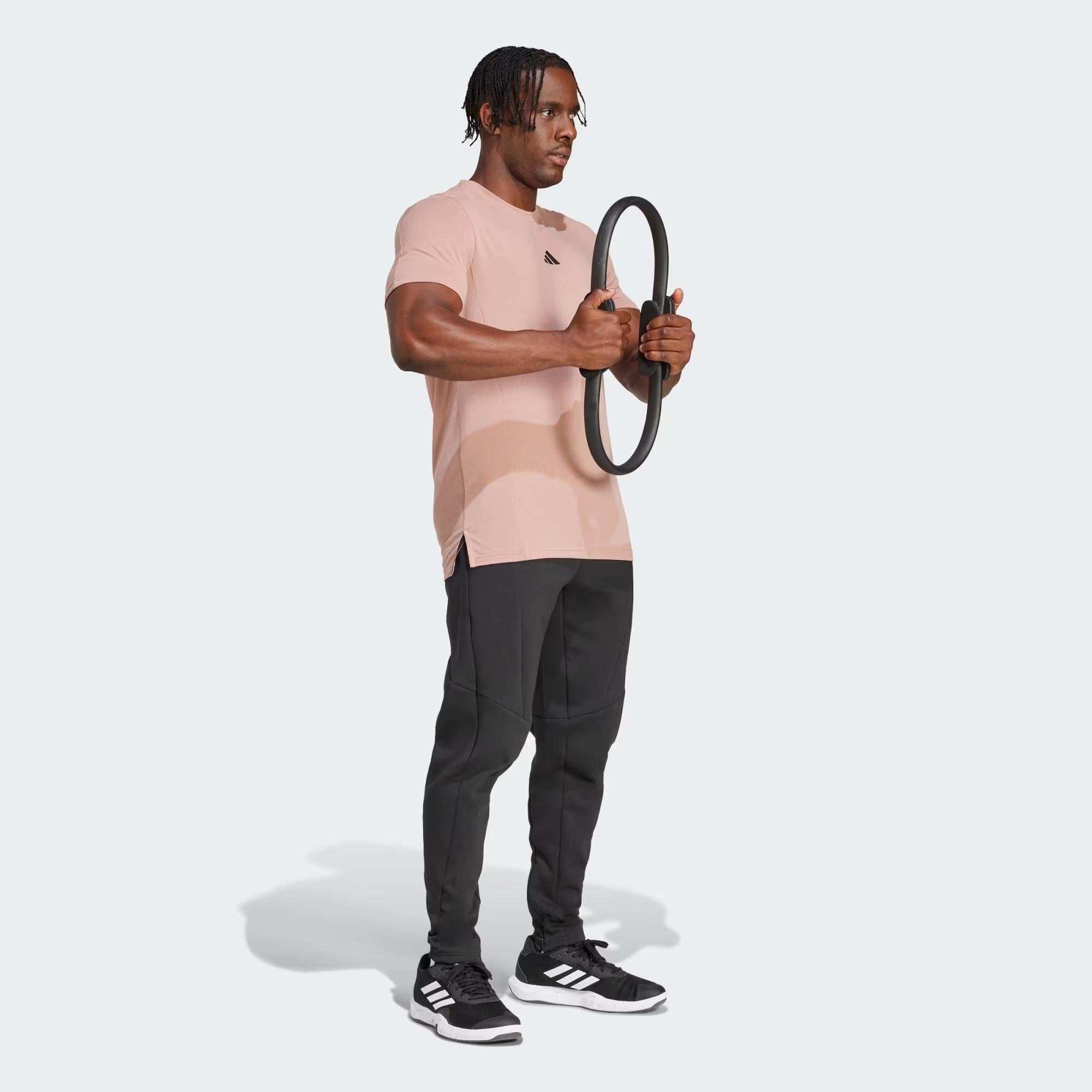 adidas Designed For Training Erkek Tişört