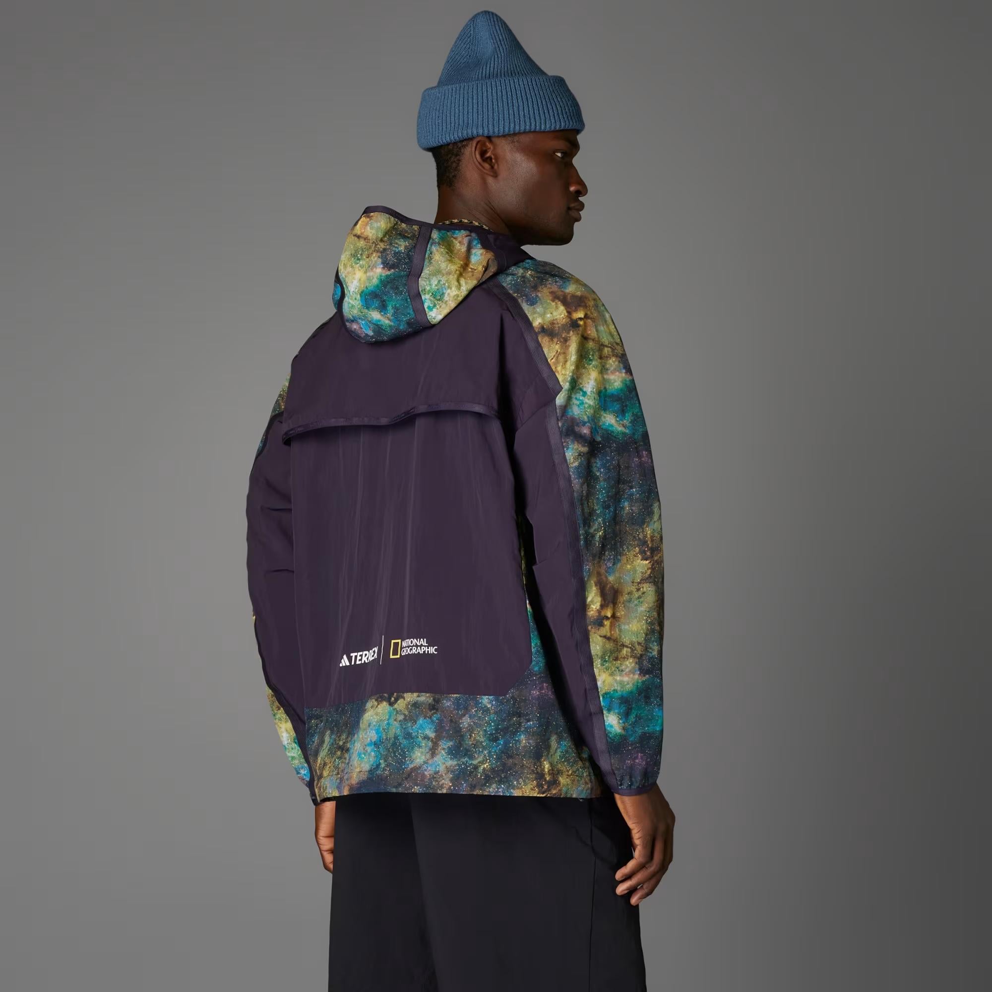 adidas Disney National Geographic Wind.Rdy Erkek Sweatshirt