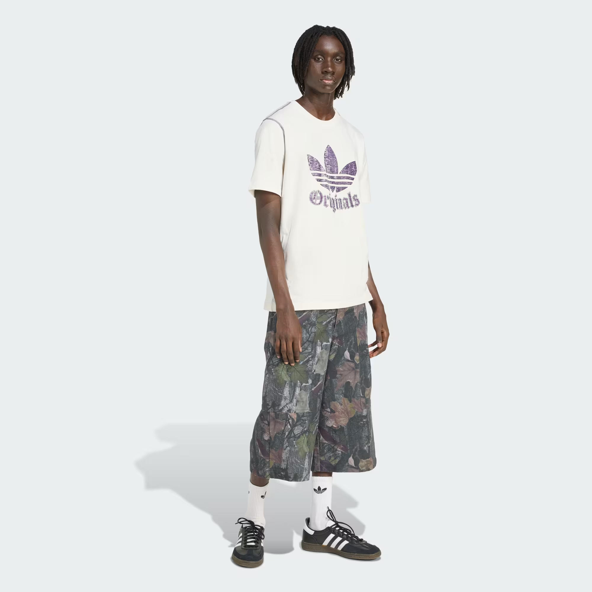 adidas Distressed Graphic Erkek Tişört