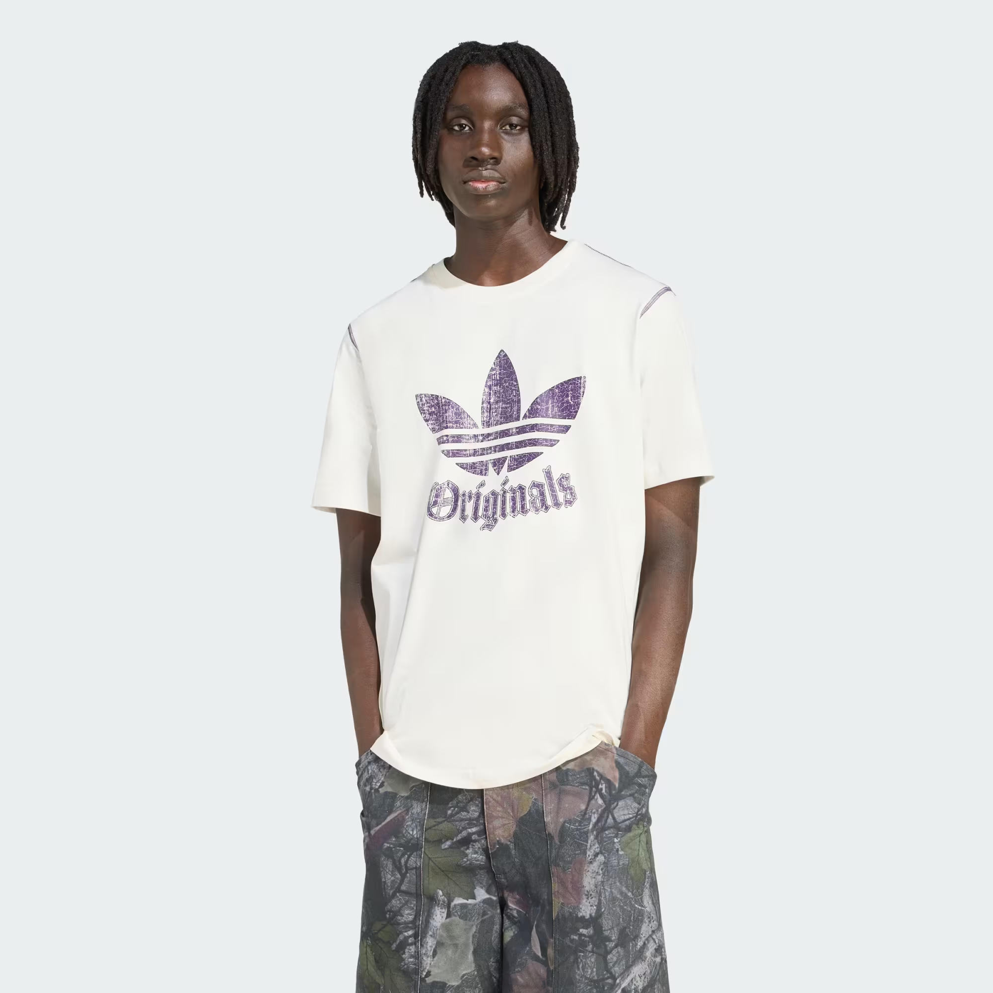 adidas Distressed Graphic Erkek Tişört