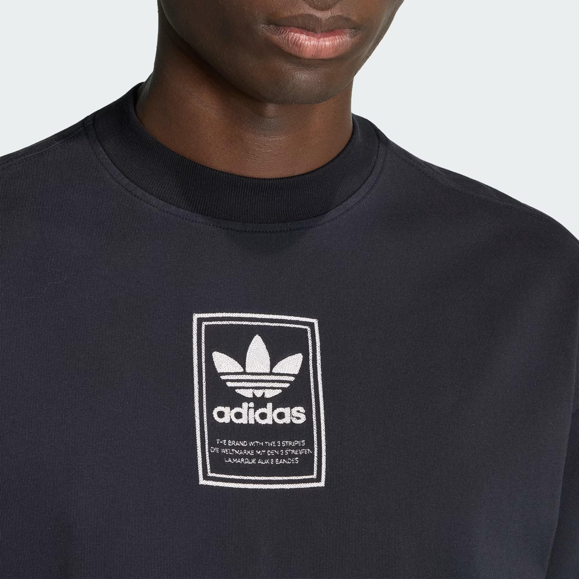 adidas Elevated GFX Erkek Tişört