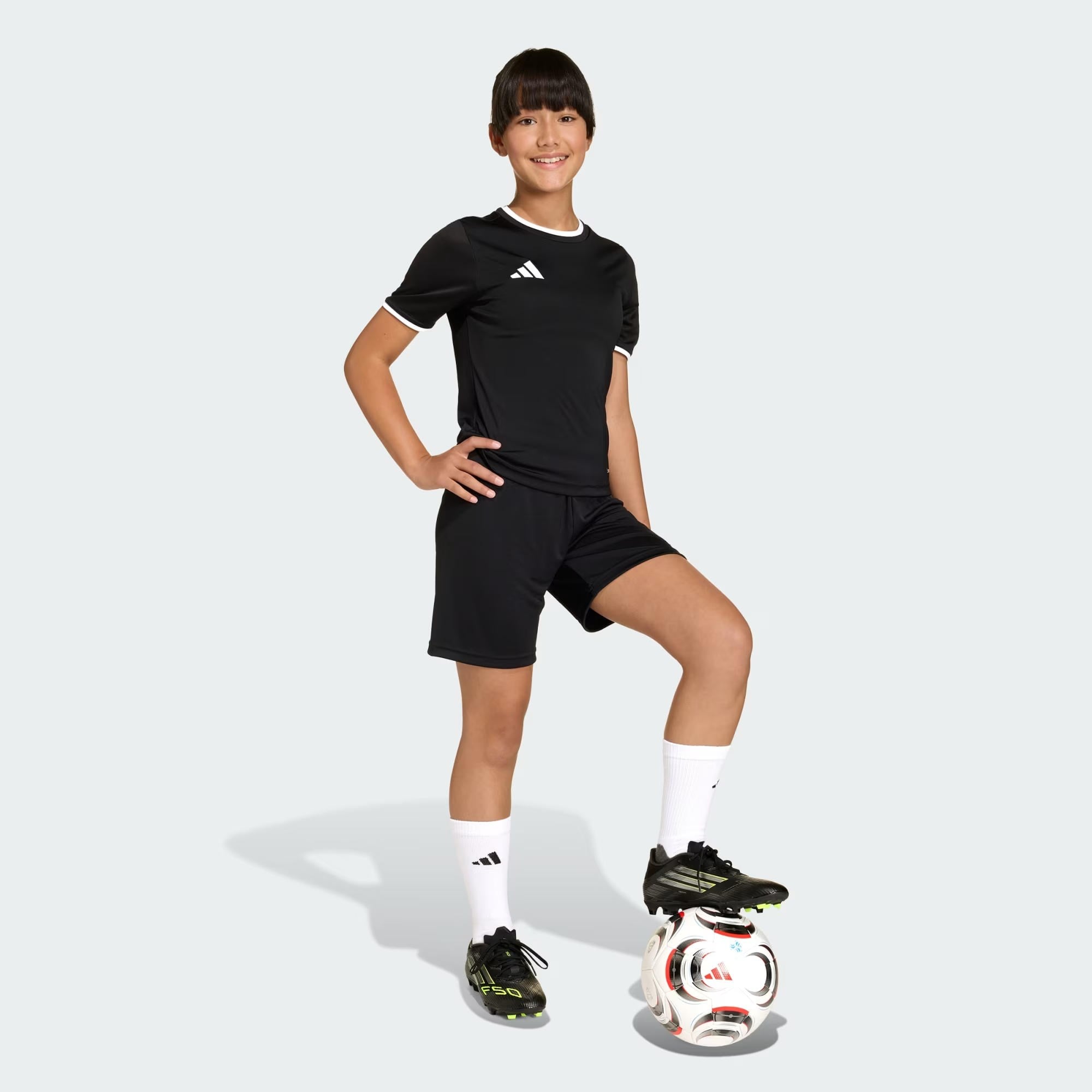 adidas Entrada 26 Çocuk Forma
