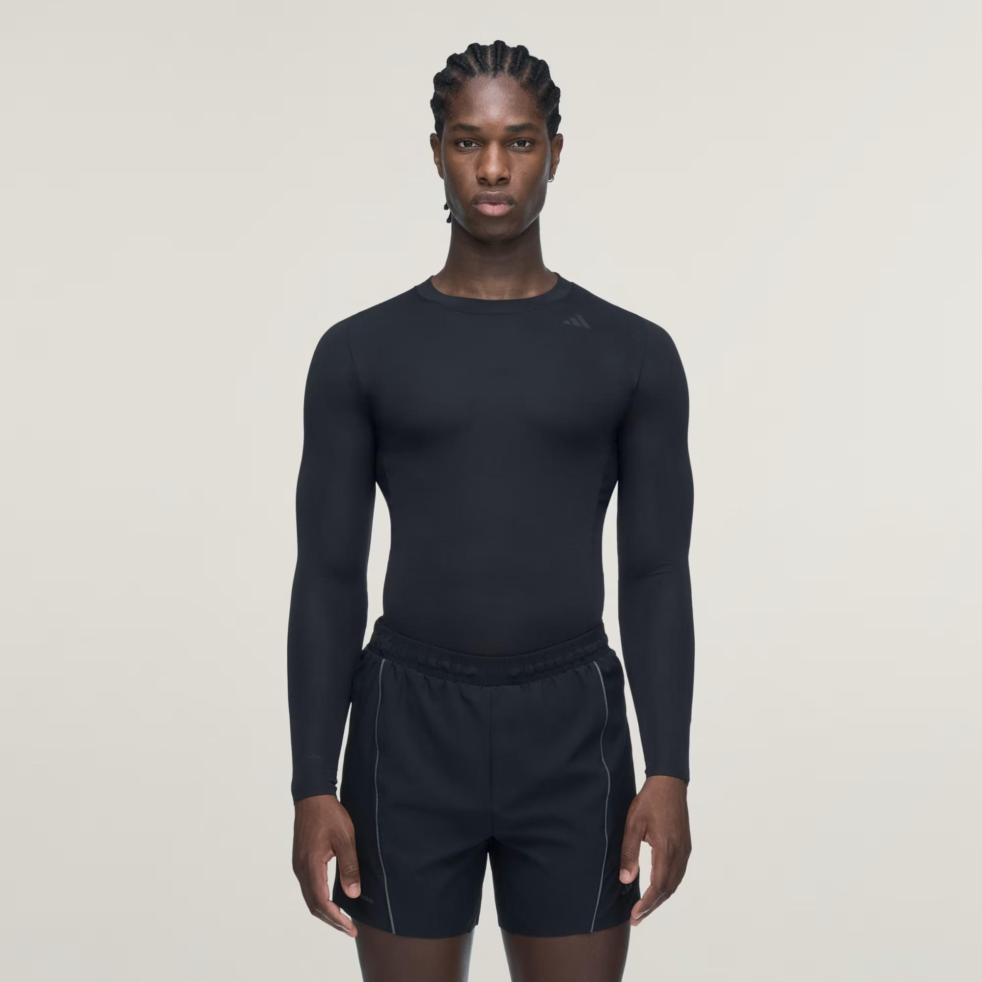 adidas ES TF LS Erkek Tişört