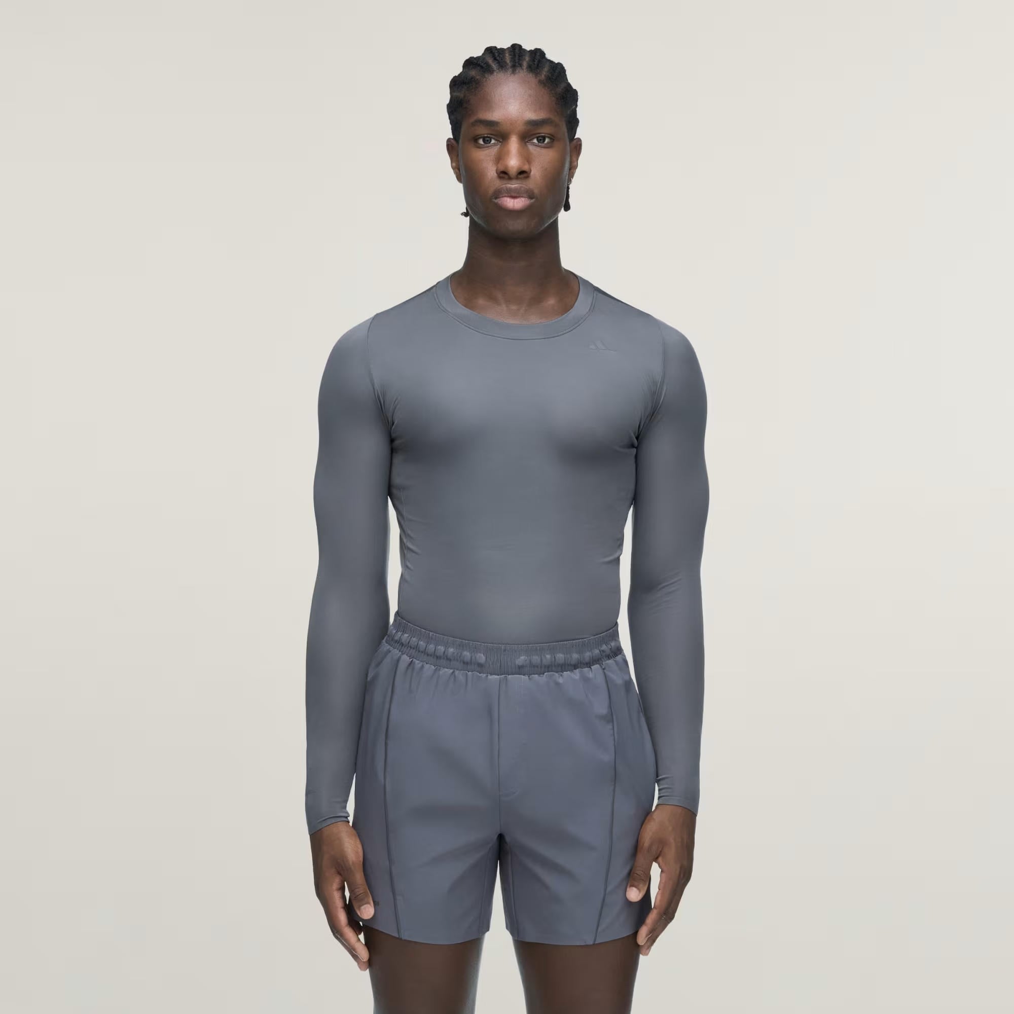adidas ES TF LS Erkek Tişört