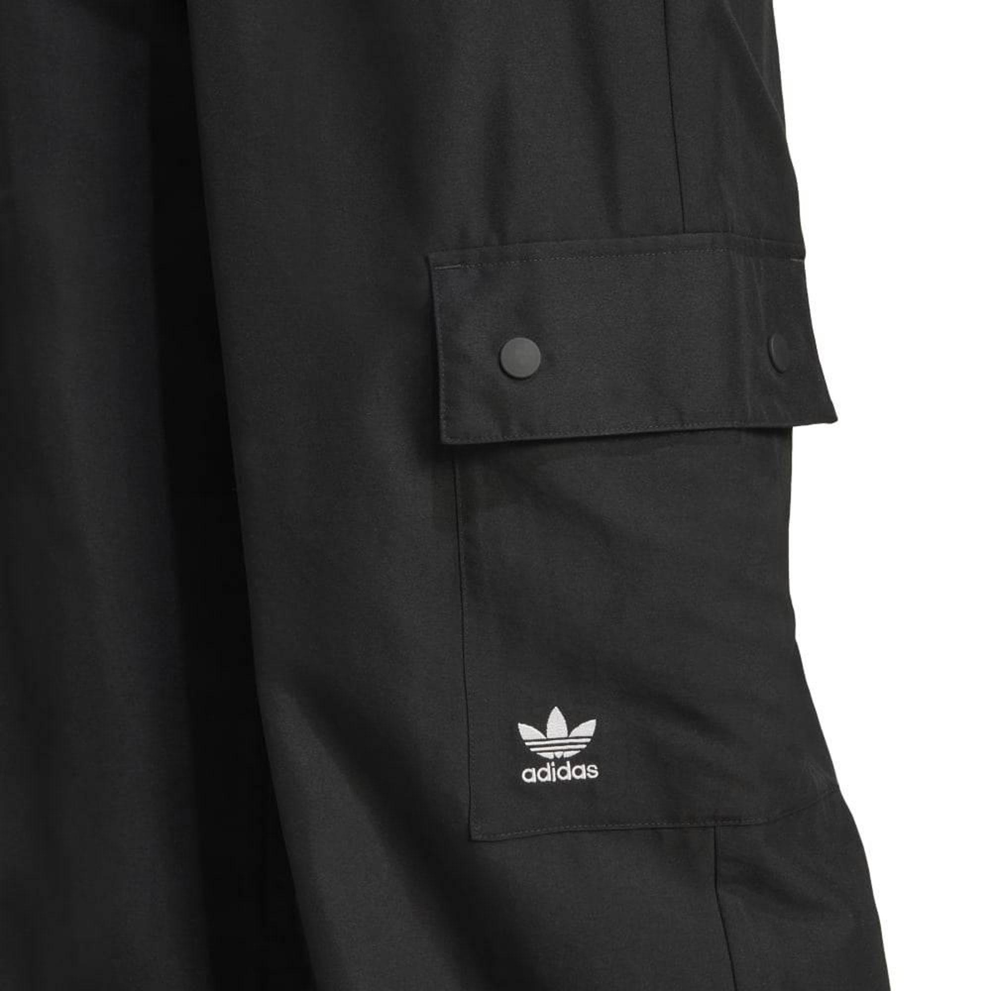 adidas Essentaisl Woven Cargo Kadın Eşofman Altı