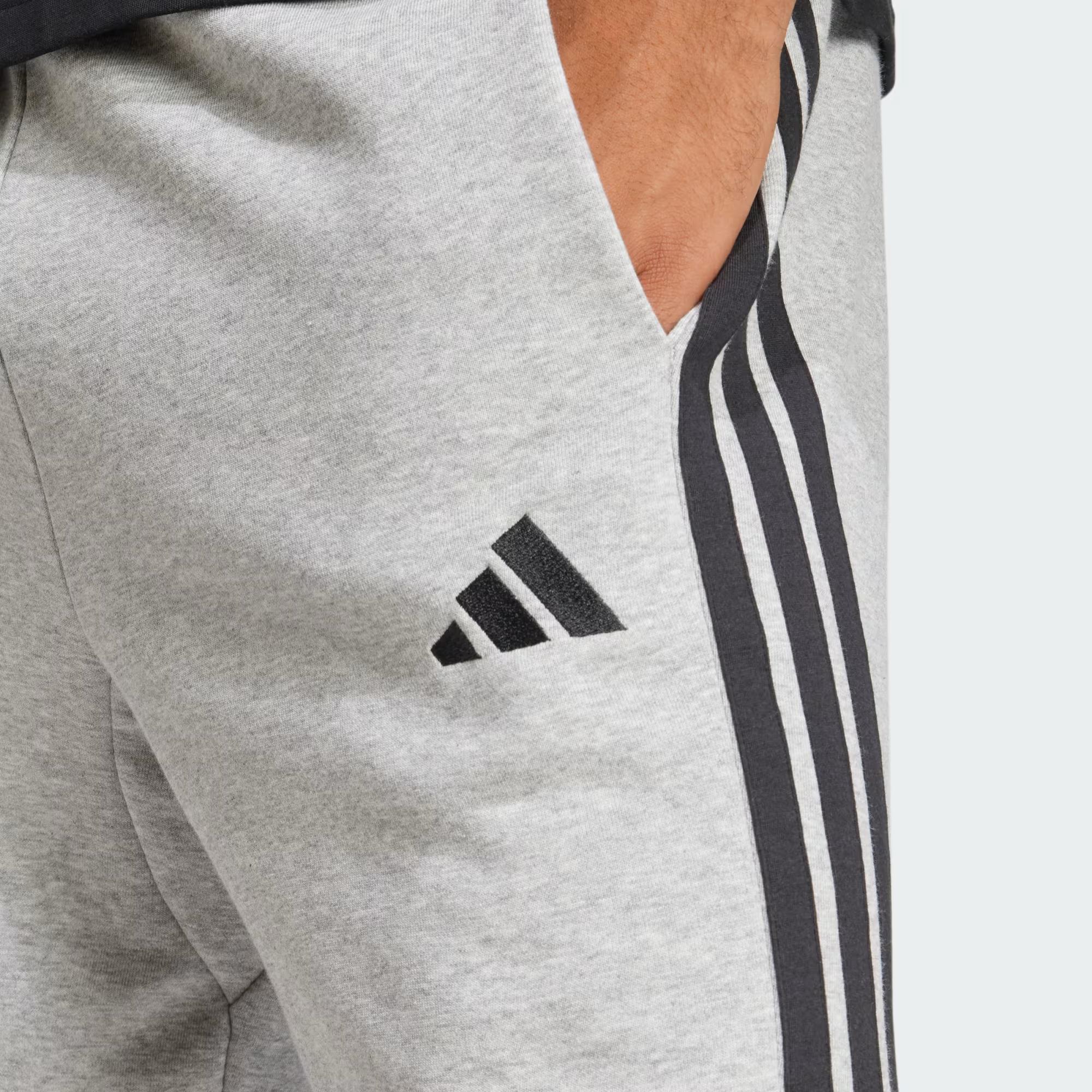adidas Essentials 3 Stripes Erkek Şort