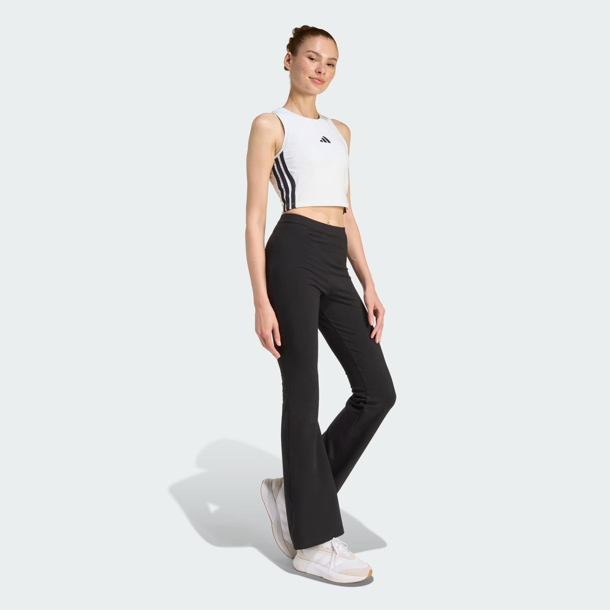 adidas Essentials 3-Stripes Kadın Atlet
