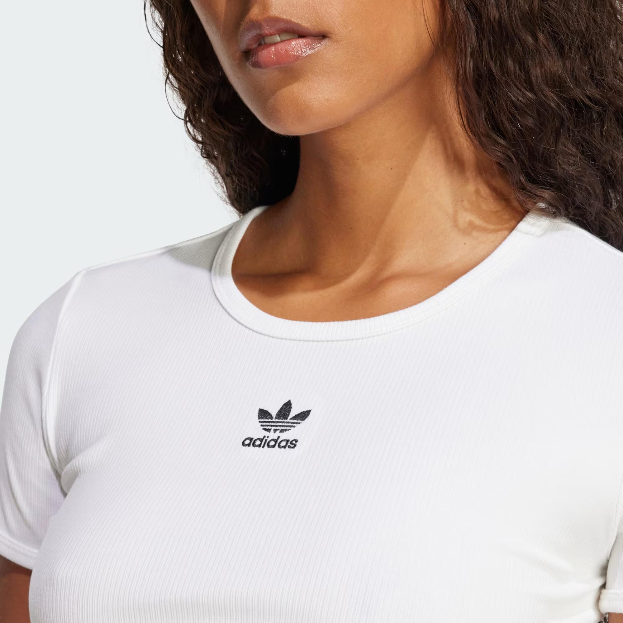 adidas Essentials Ribbed Kadın Tişört