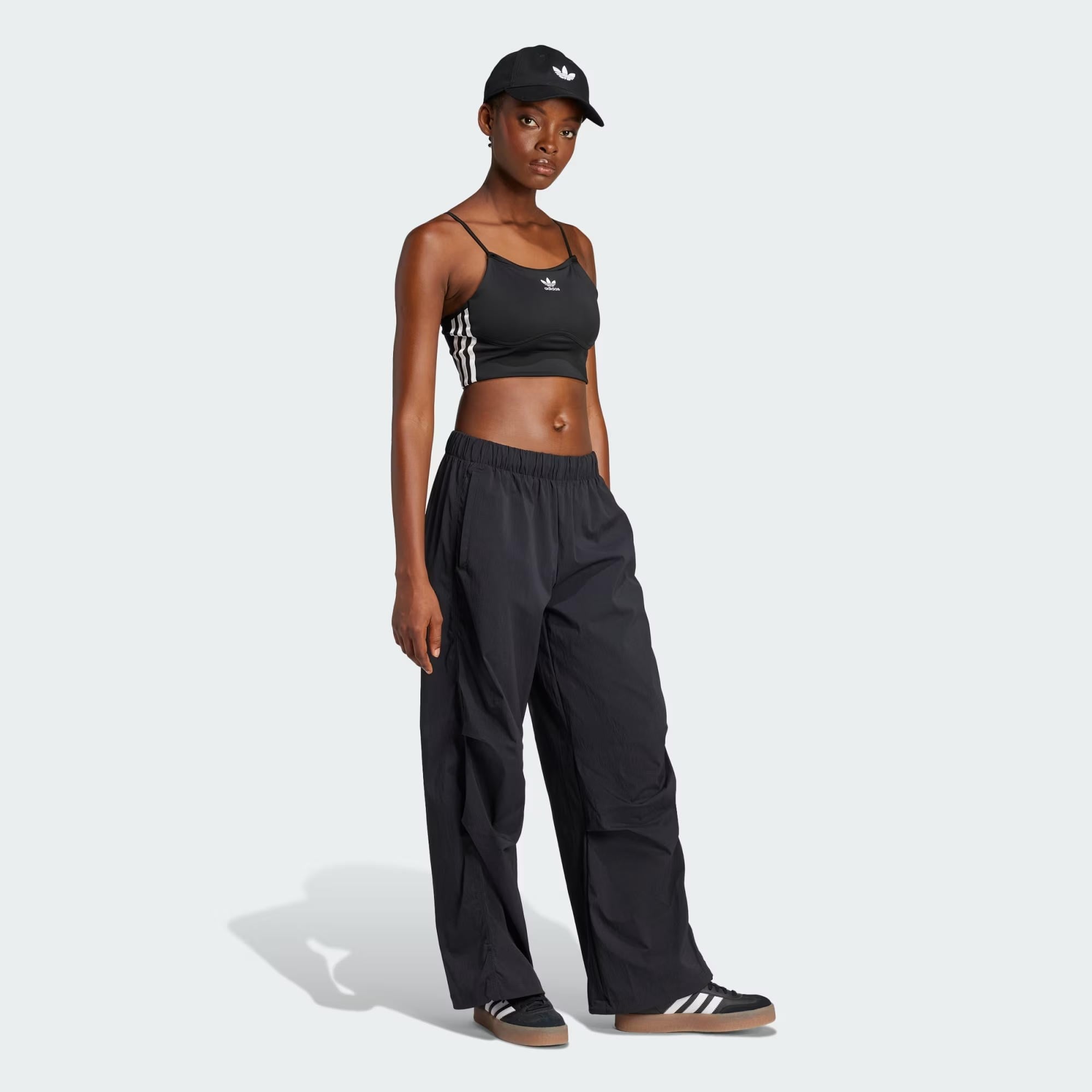 adidas Essentials Ripstop Parachute Kadın Eşofman Altı
