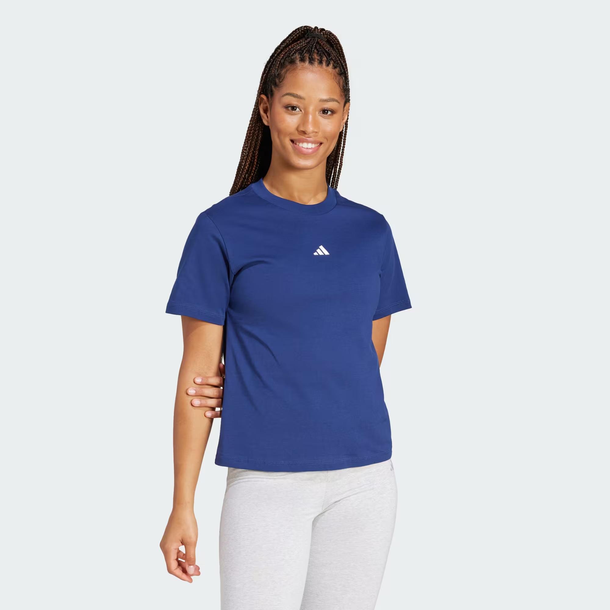 adidas Essentials Small Logo Cotton Kadın Tişört