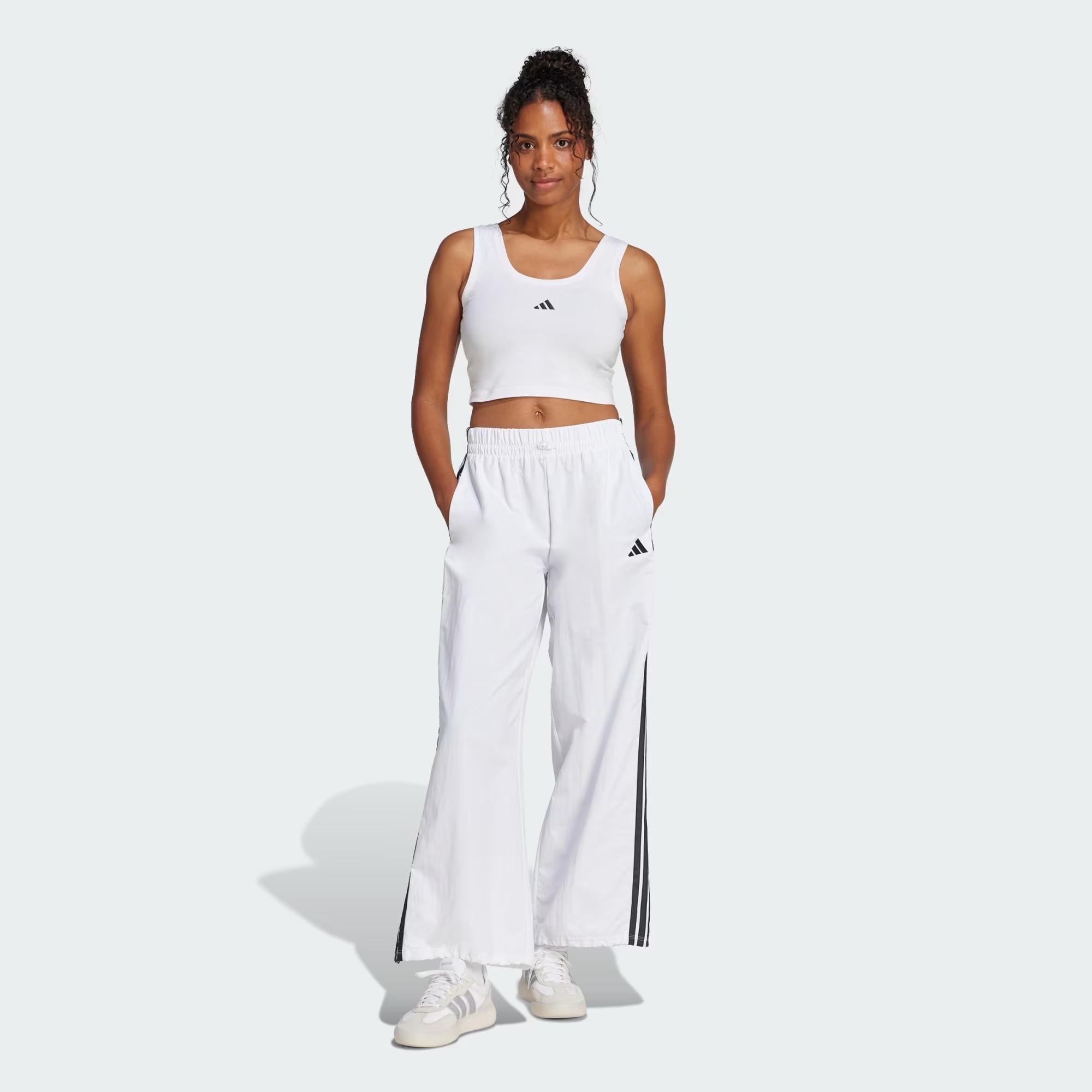 adidas Essentials Small Logo Cotton Kadın Atlet