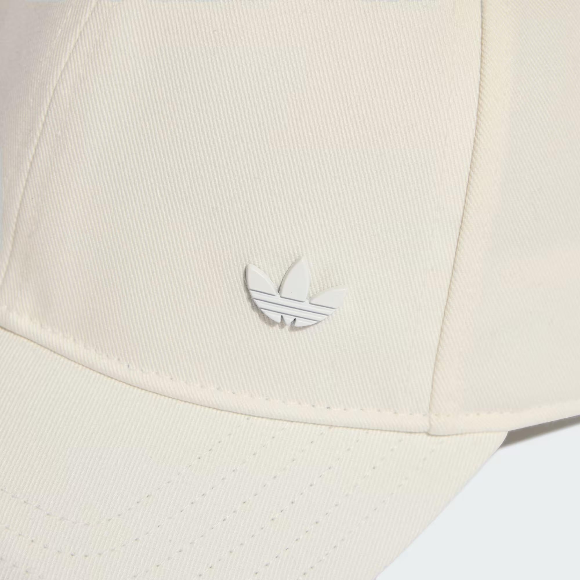 adidas Everyday Icons Tonal Metal Trefoil Şapka