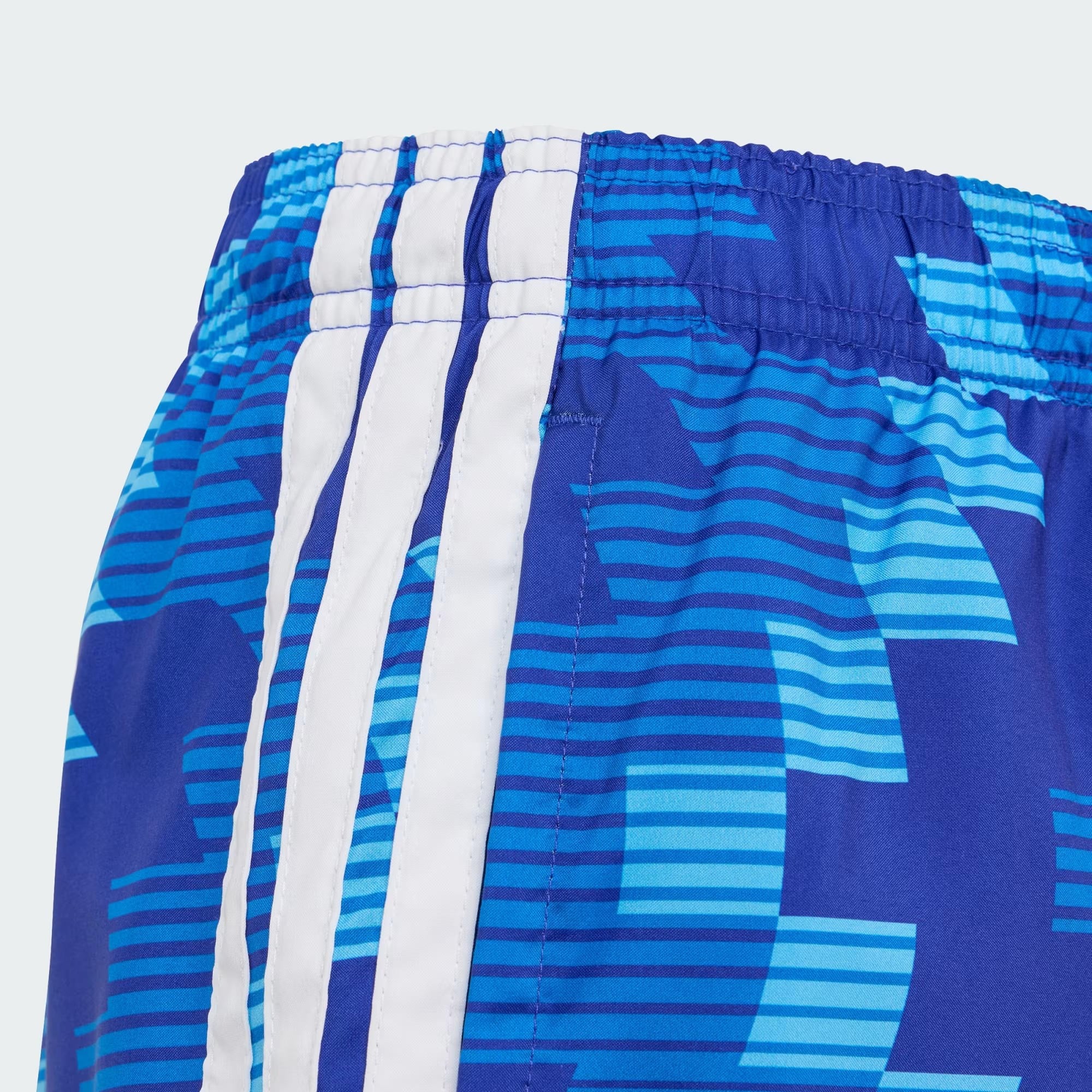 adidas Football-Inspired Graphic Çocuk Şort Mayo