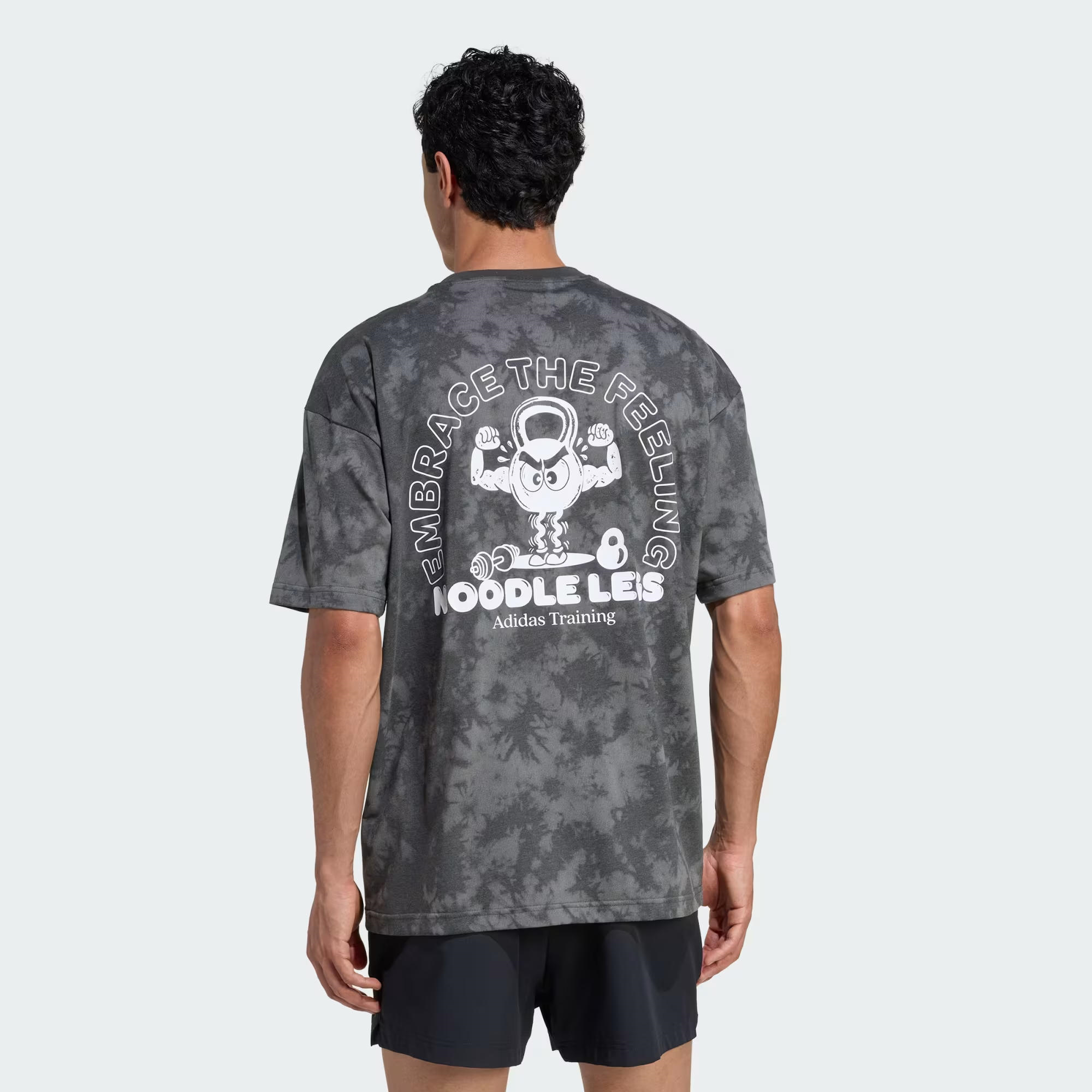 adidas Fun Training Graphic Erkek Tişört