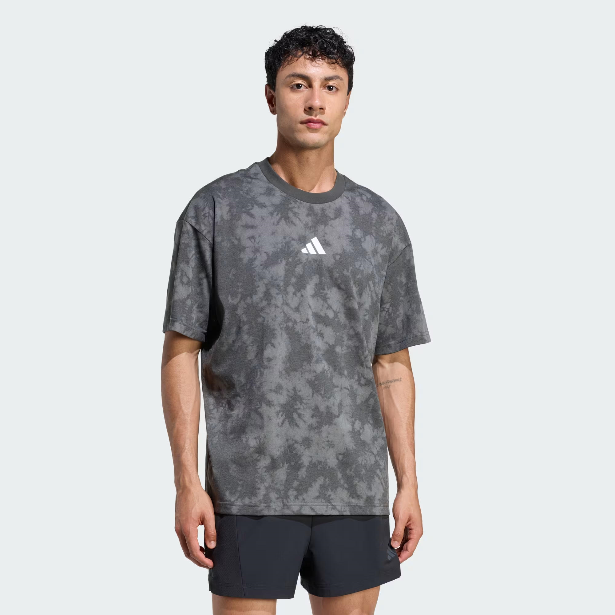 adidas Fun Training Graphic Erkek Tişört