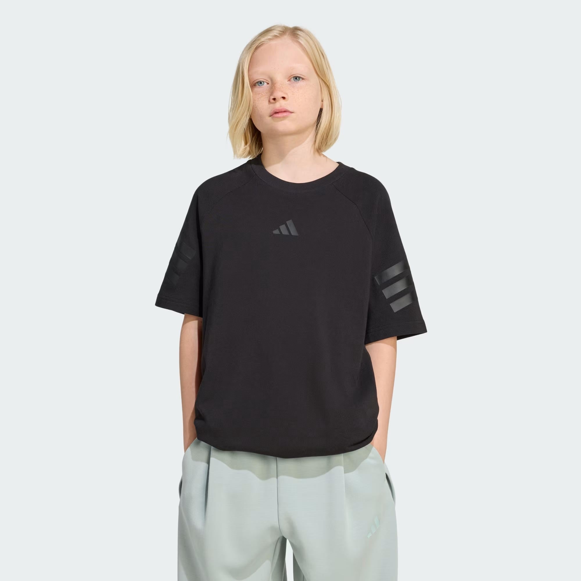adidas Future Icons 3 Stripes Çocuk Tişört