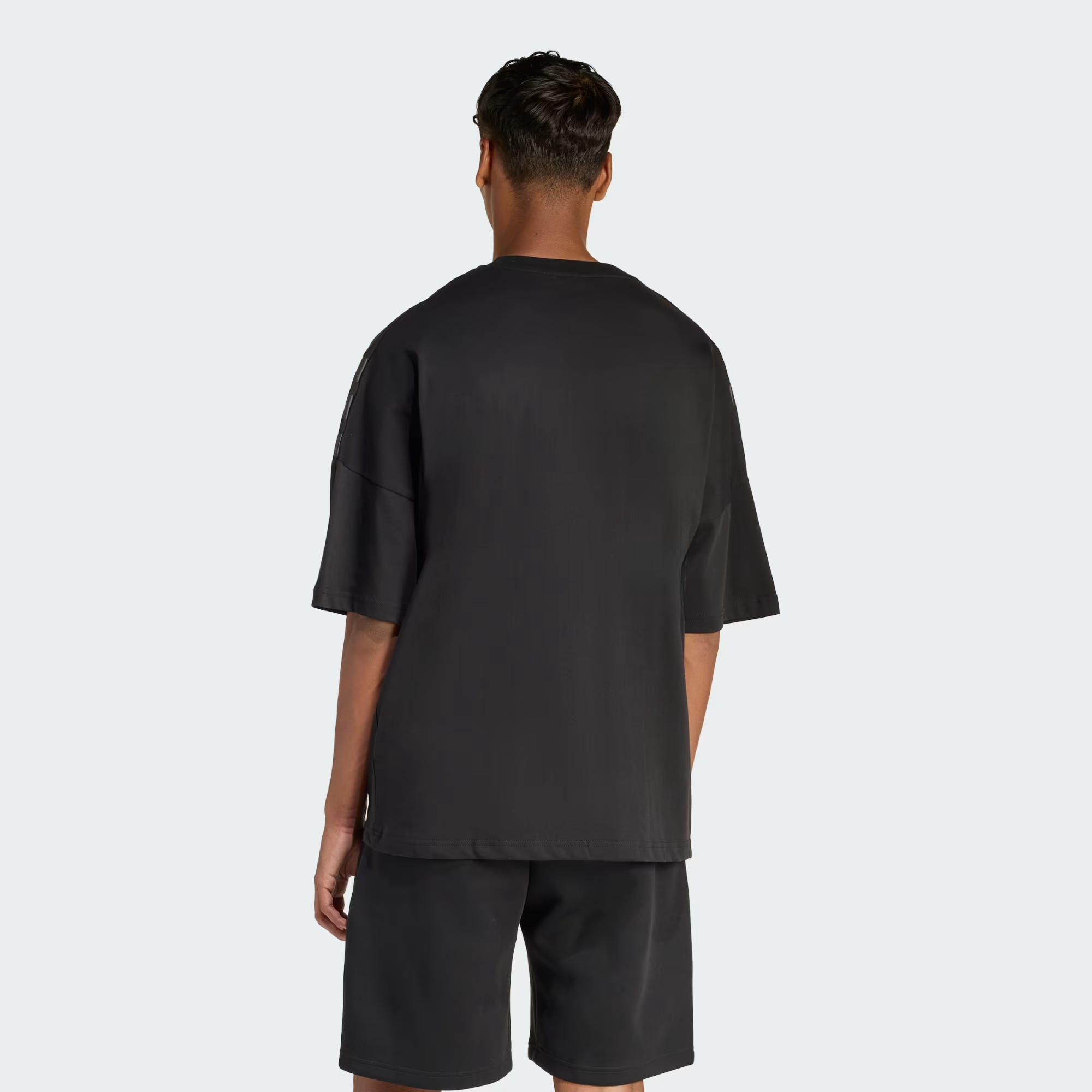 adidas Future Icons Erkek Tişört