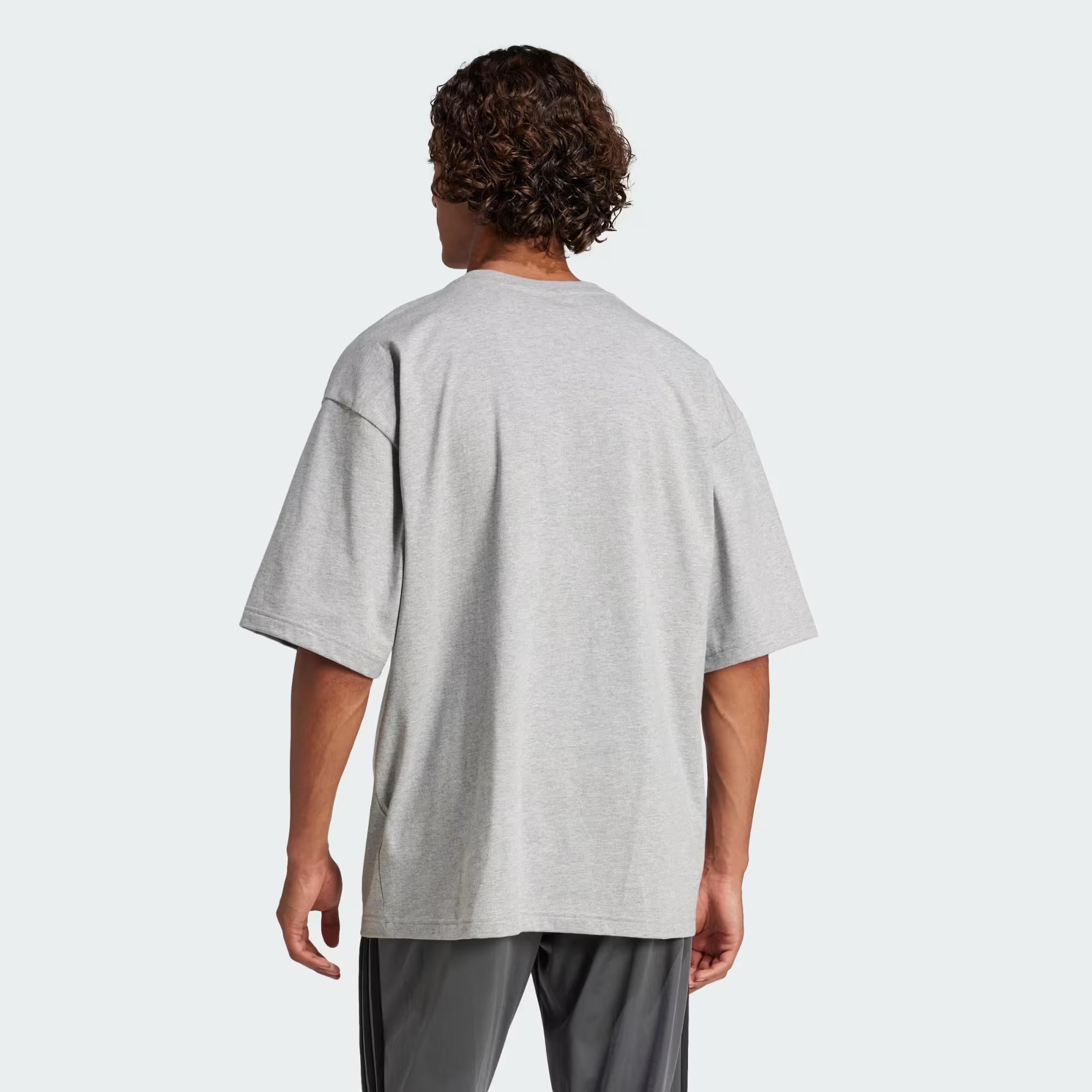 adidas Future Icons Small Logo Erkek Tişört
