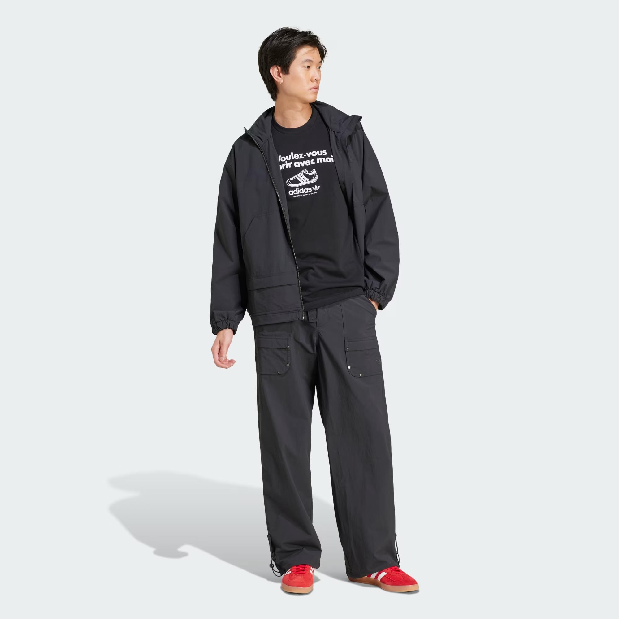 adidas Graphic Erkek Tişört