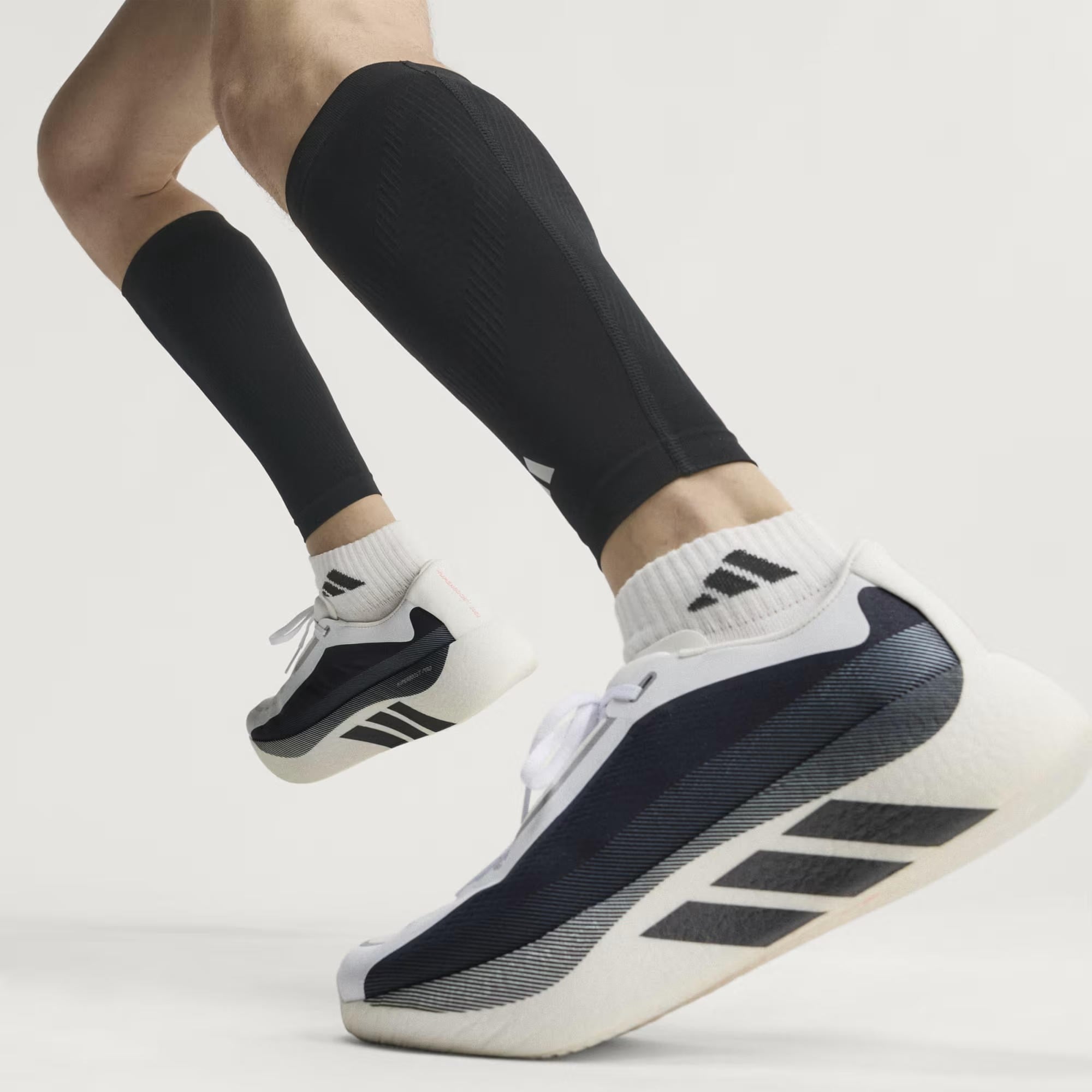 adidas Hyperboost Edge Erkek Koşu Ayakkabısı