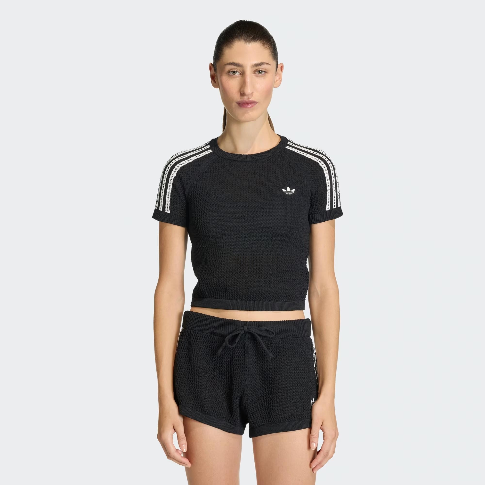 adidas Knitted Crochet Cali Kadın Tişört